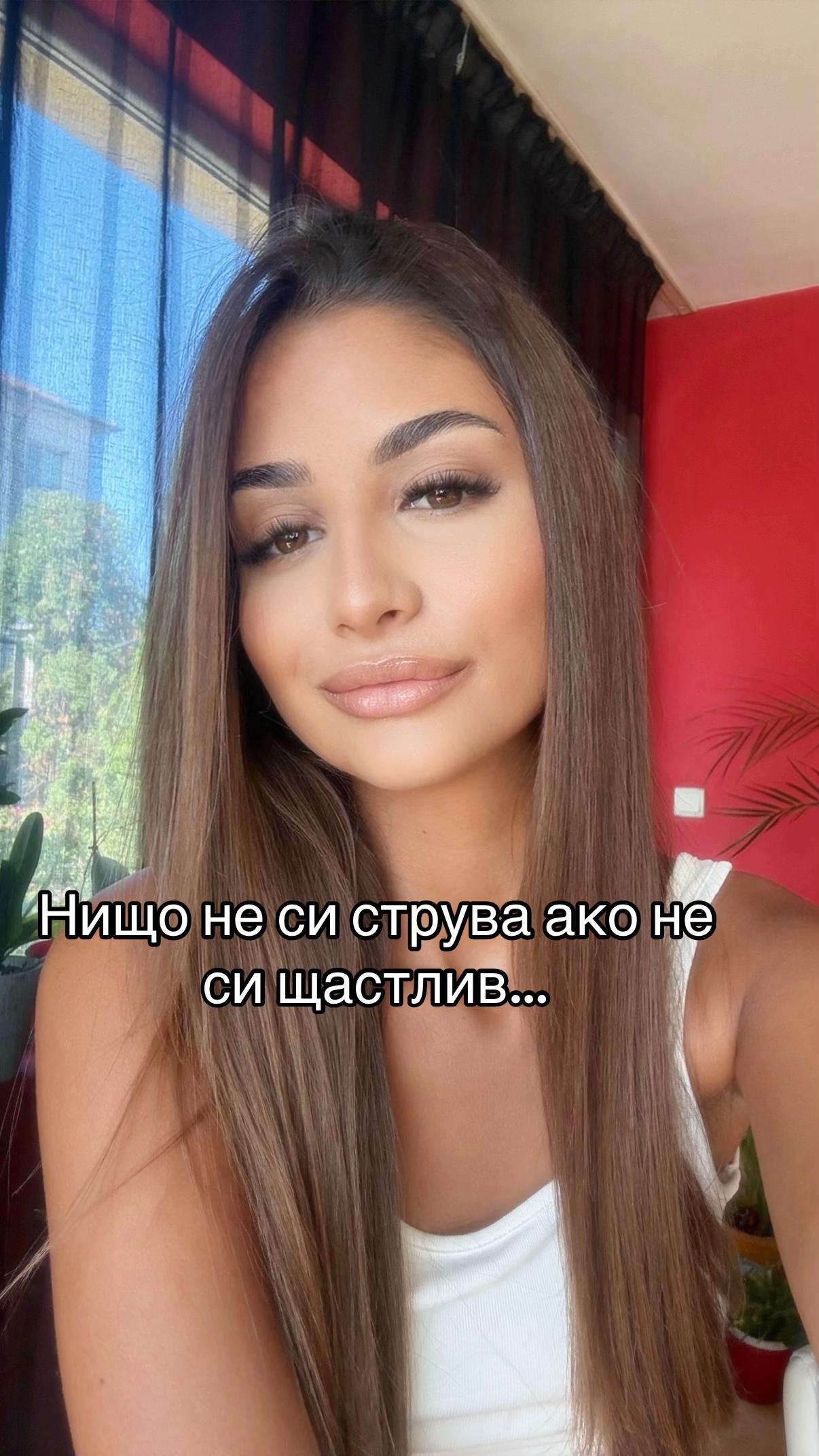 @👸🏽