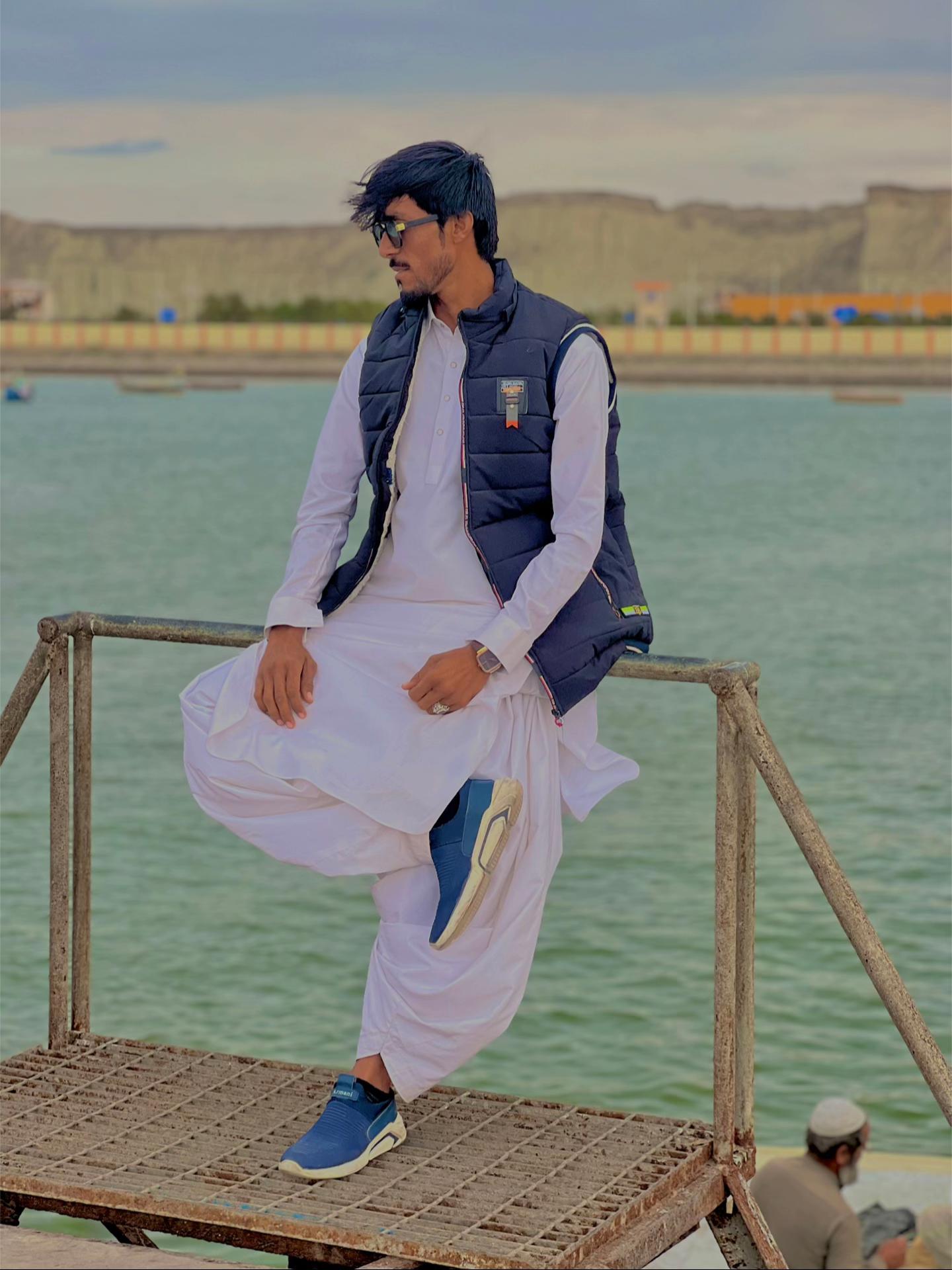 @جی ار _بلوچ _45