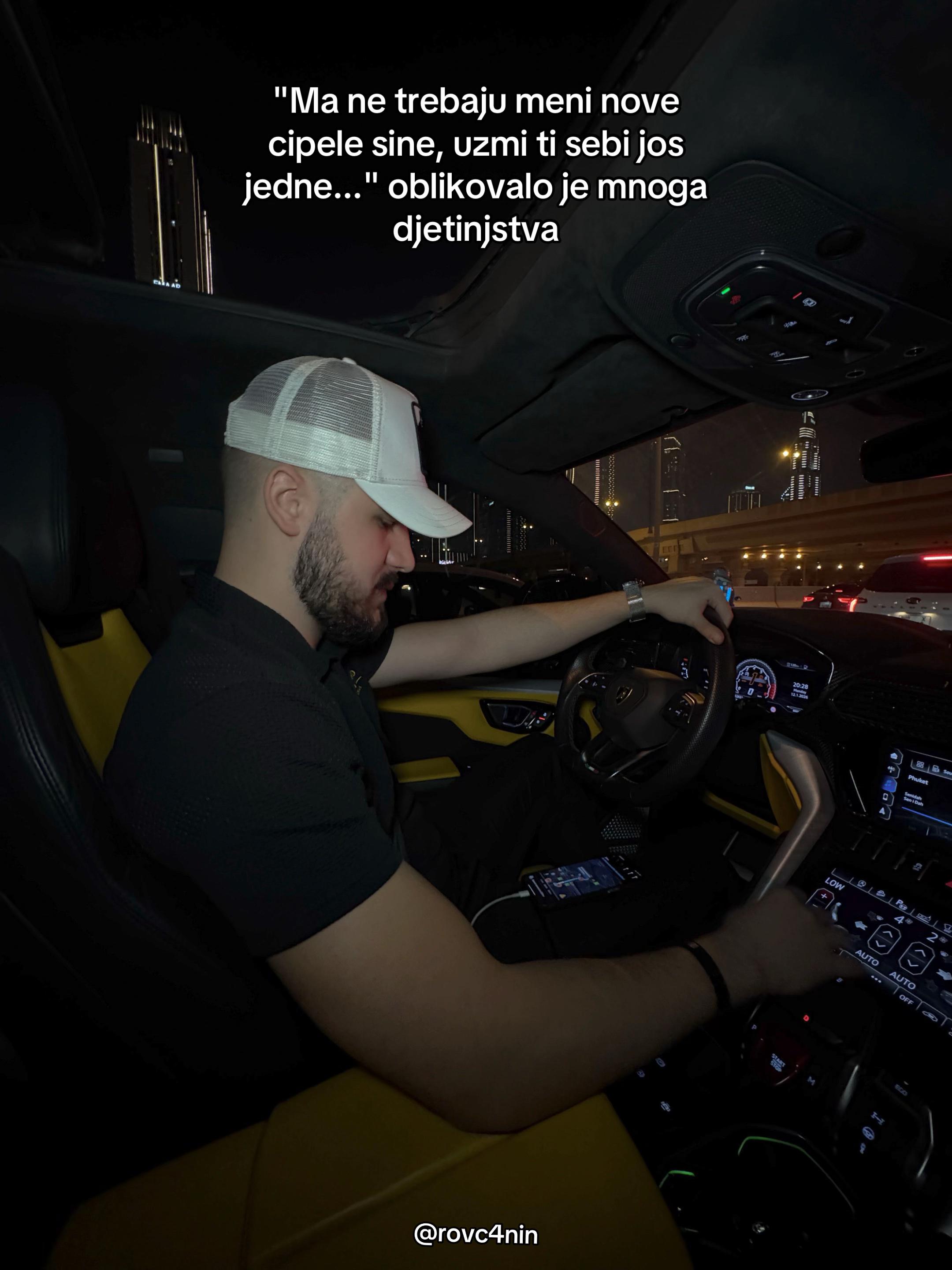 @rovc4nin