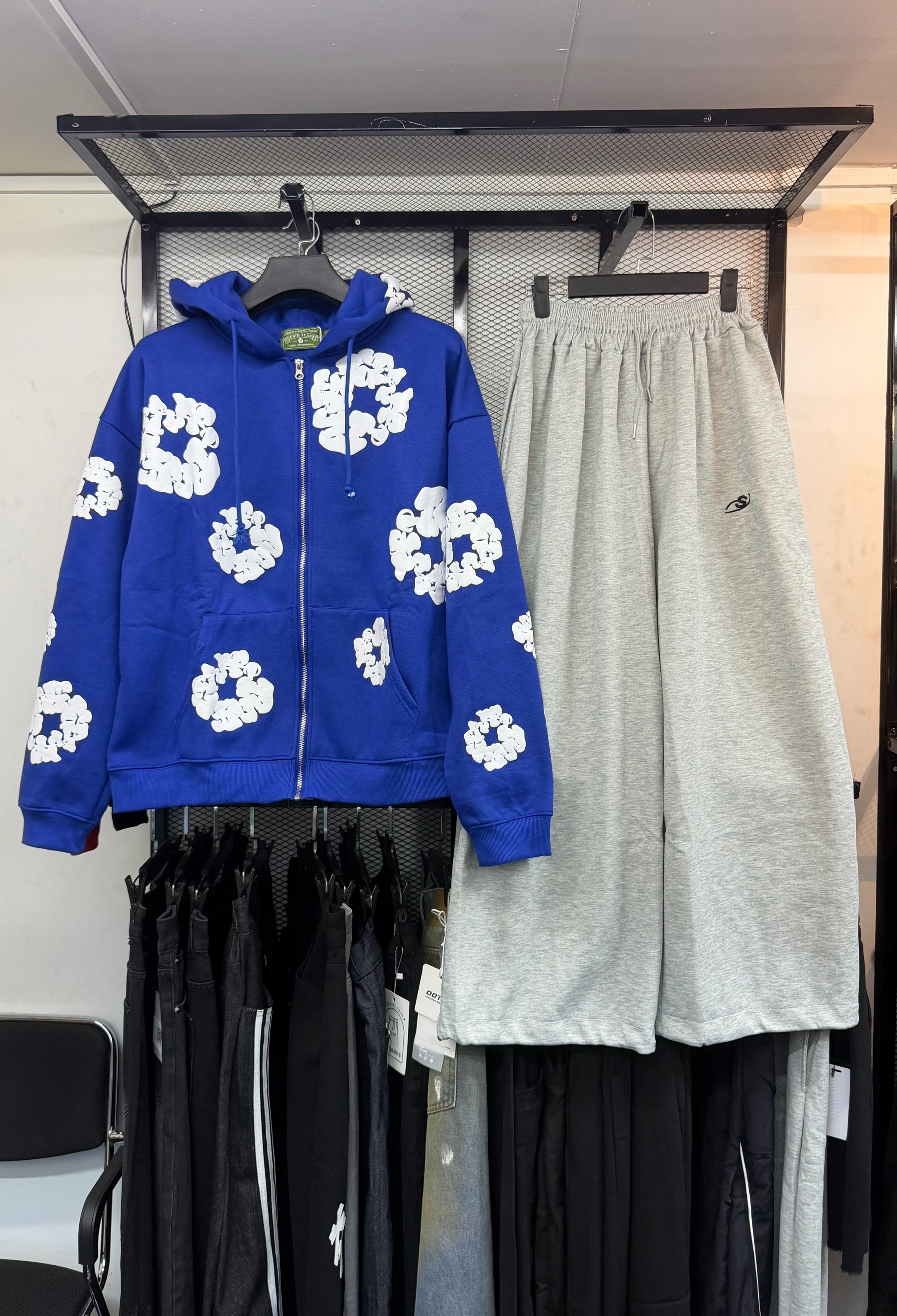 @Streetwear Project
