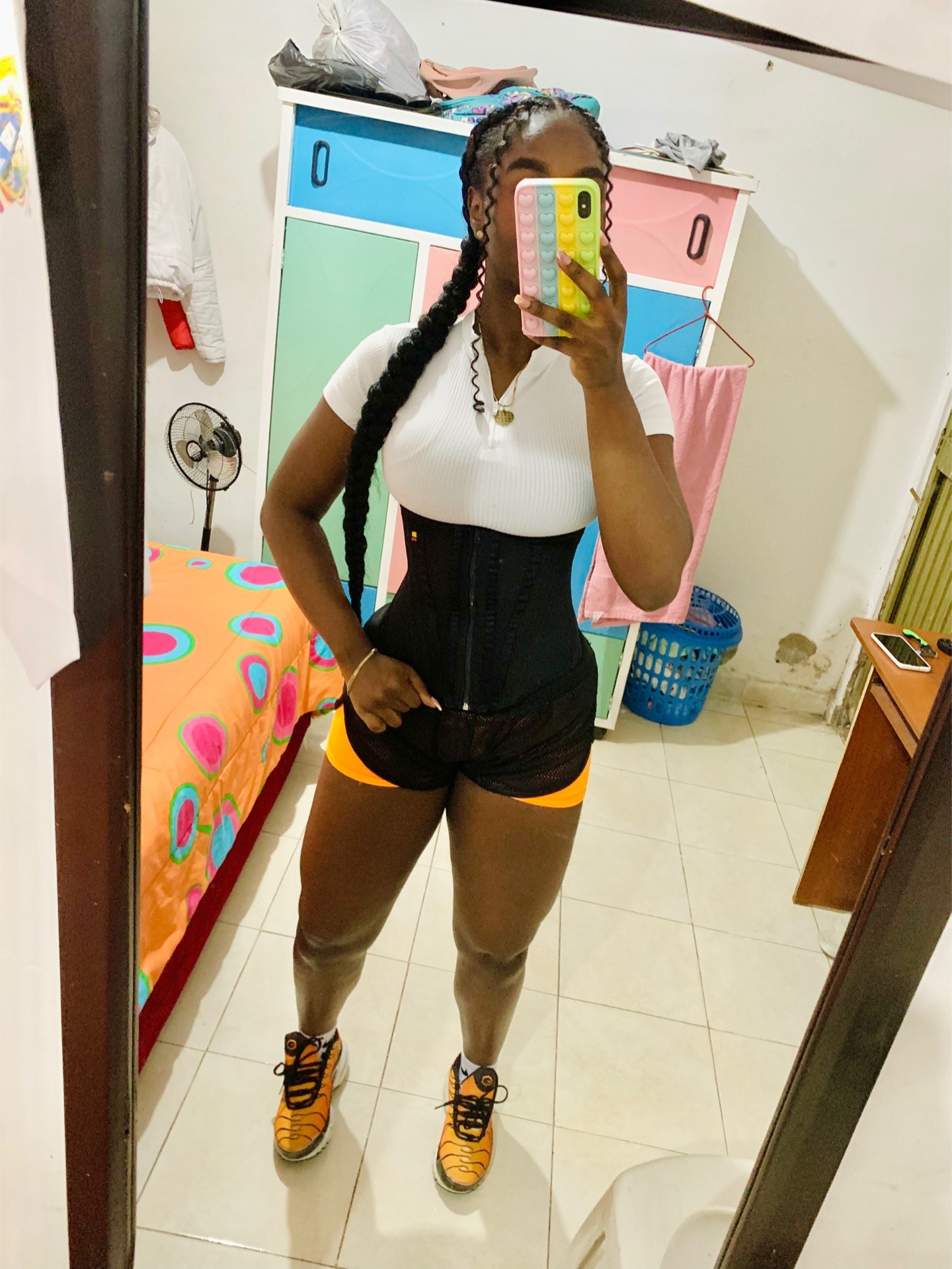 @𝓘𝓼𝓪👩🏾&zwj;🦰