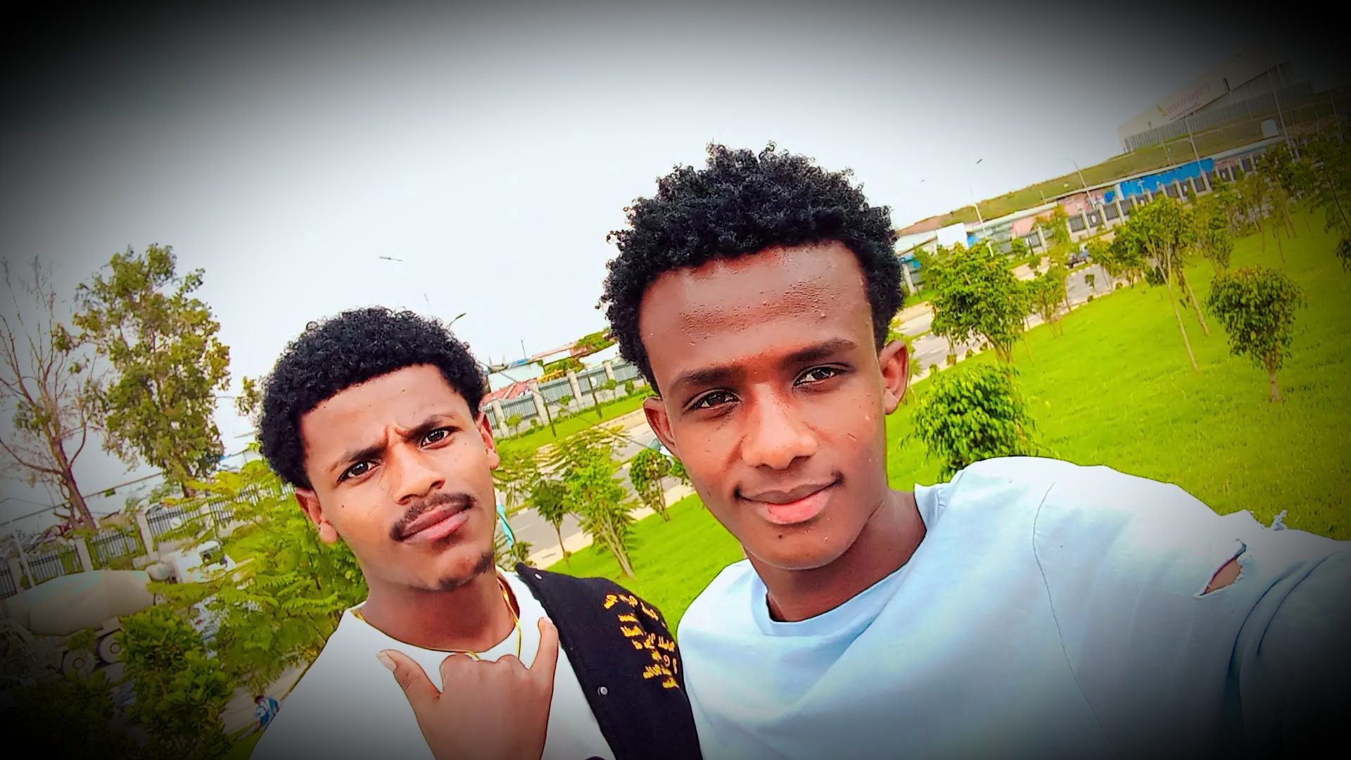 @Adumasu📚🧎📚🧎