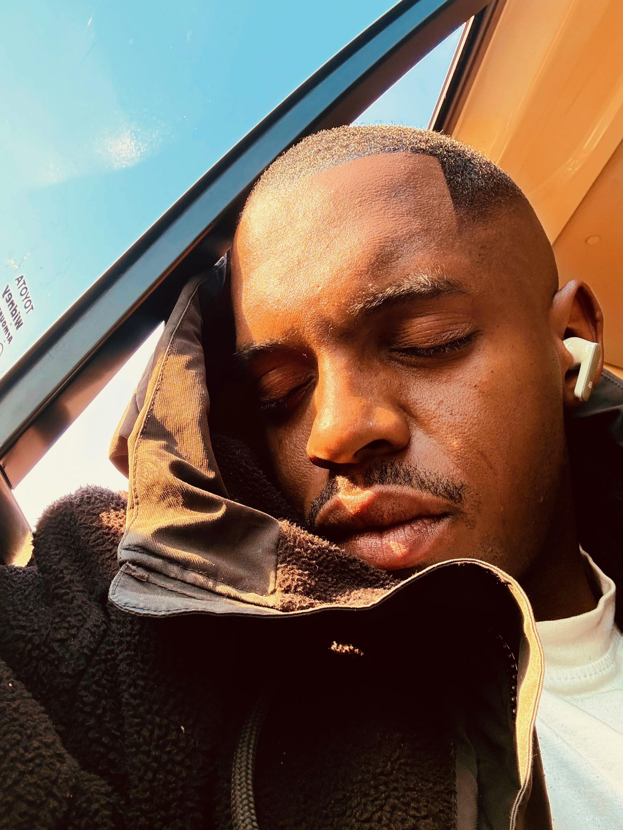@Thabiso Kunene🇿🇦