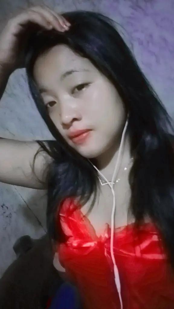 @👩&zwj;👧&zwj;👦Ekayunita💃