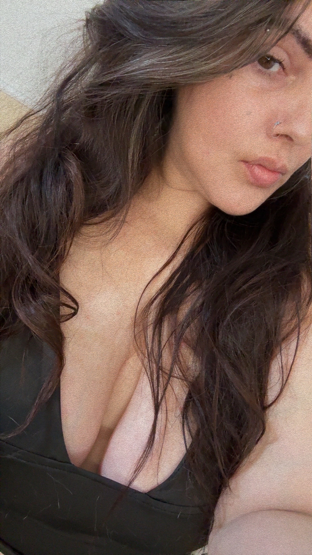 @annaritalovee