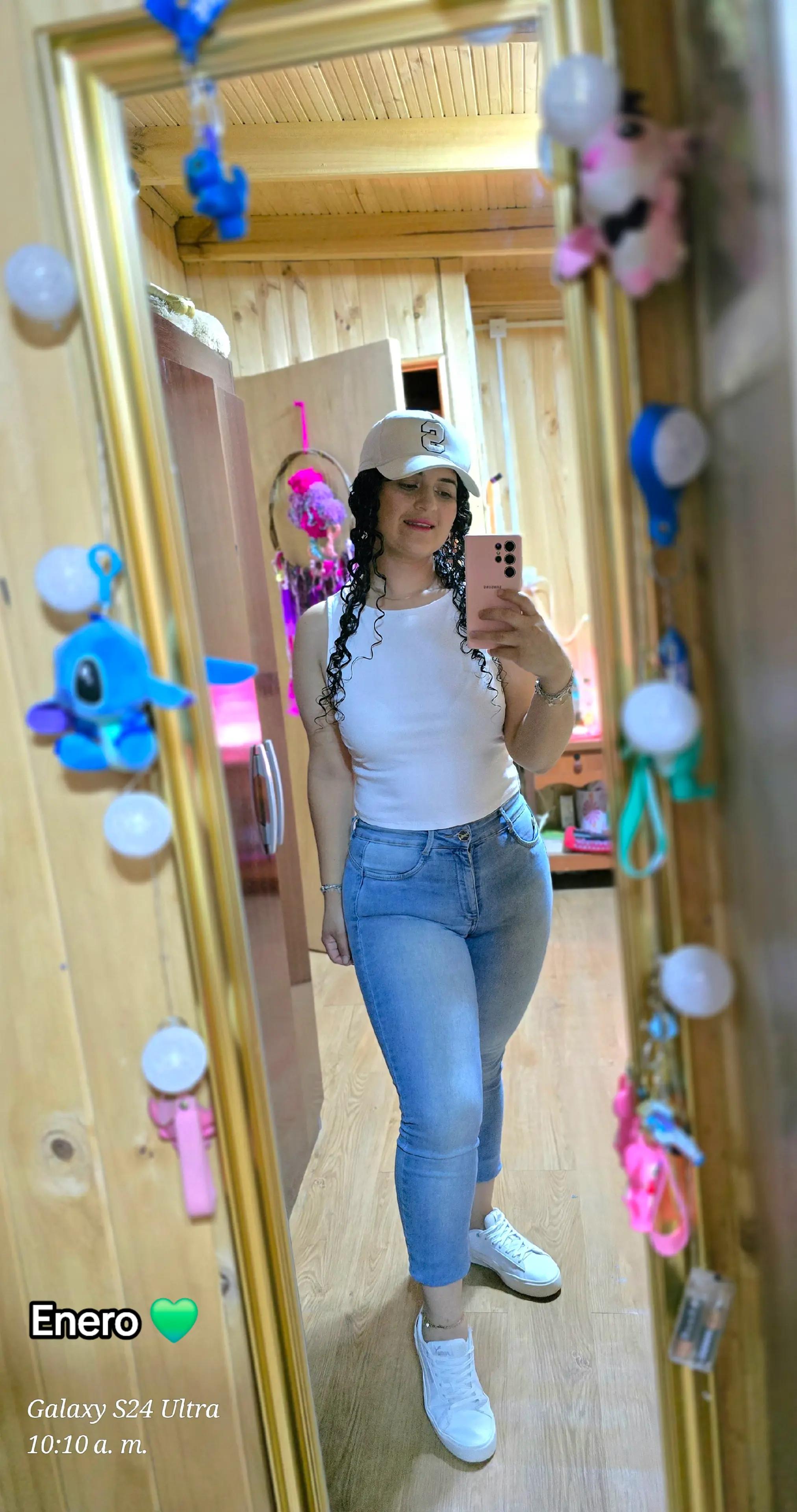 @Marlene Montecinos