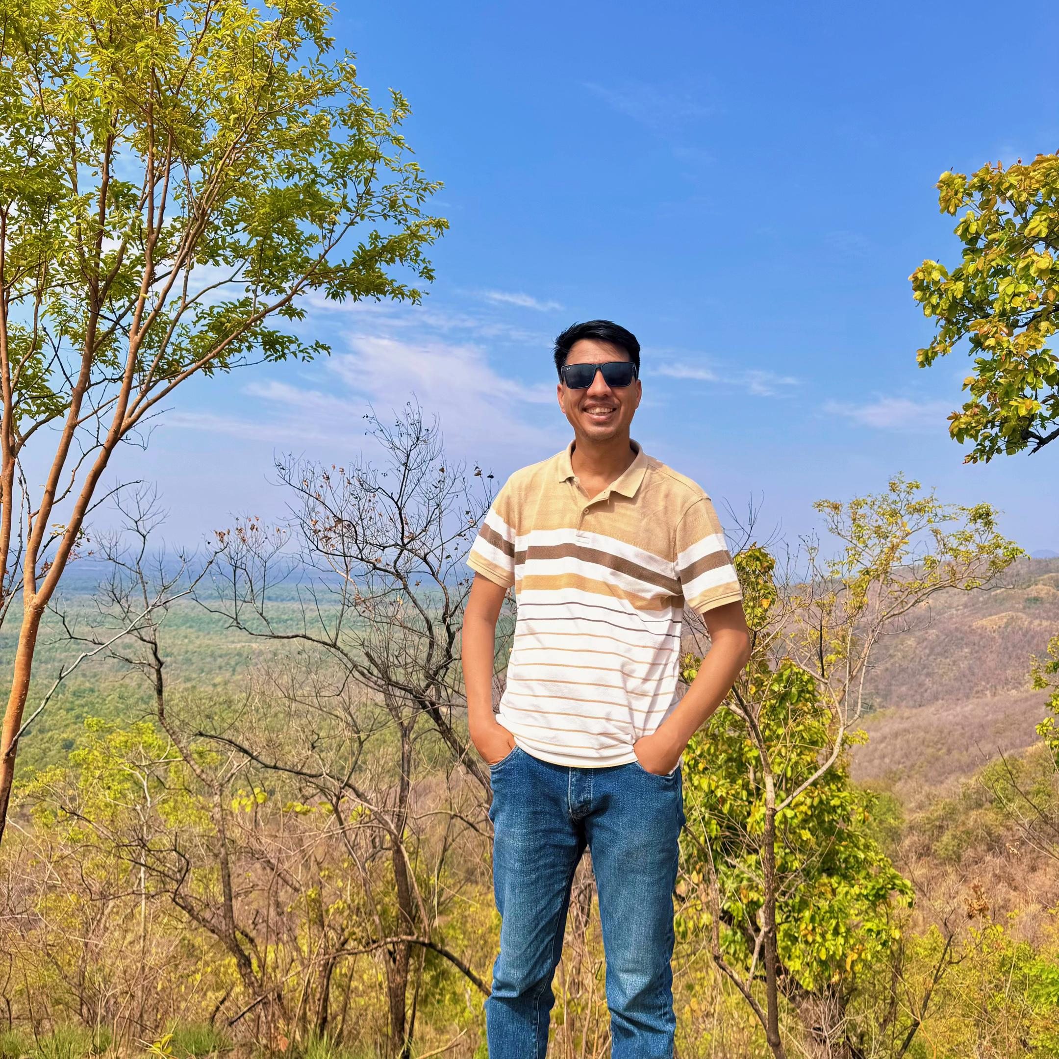 @यज्ञ गडसिला