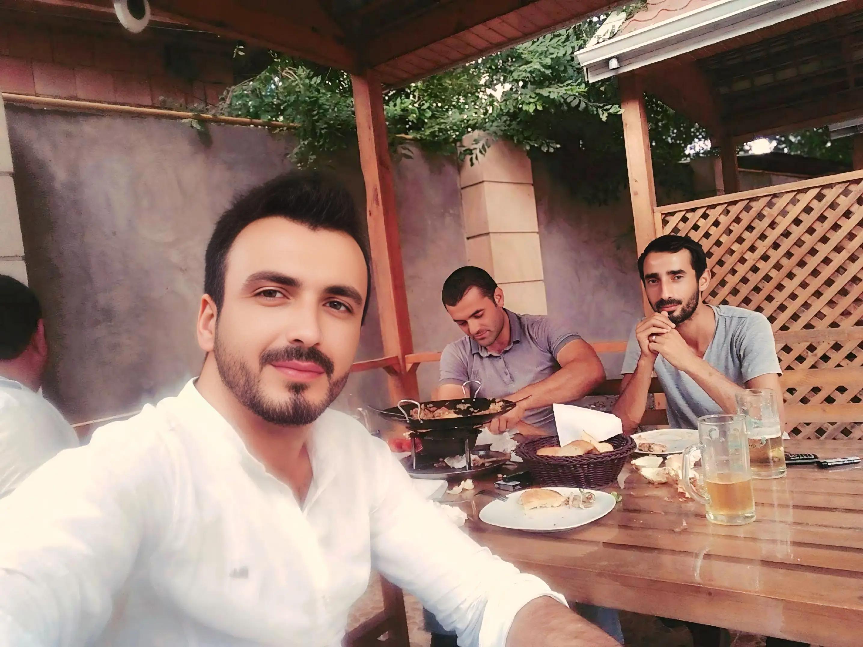 @Elvin_Hesenli
