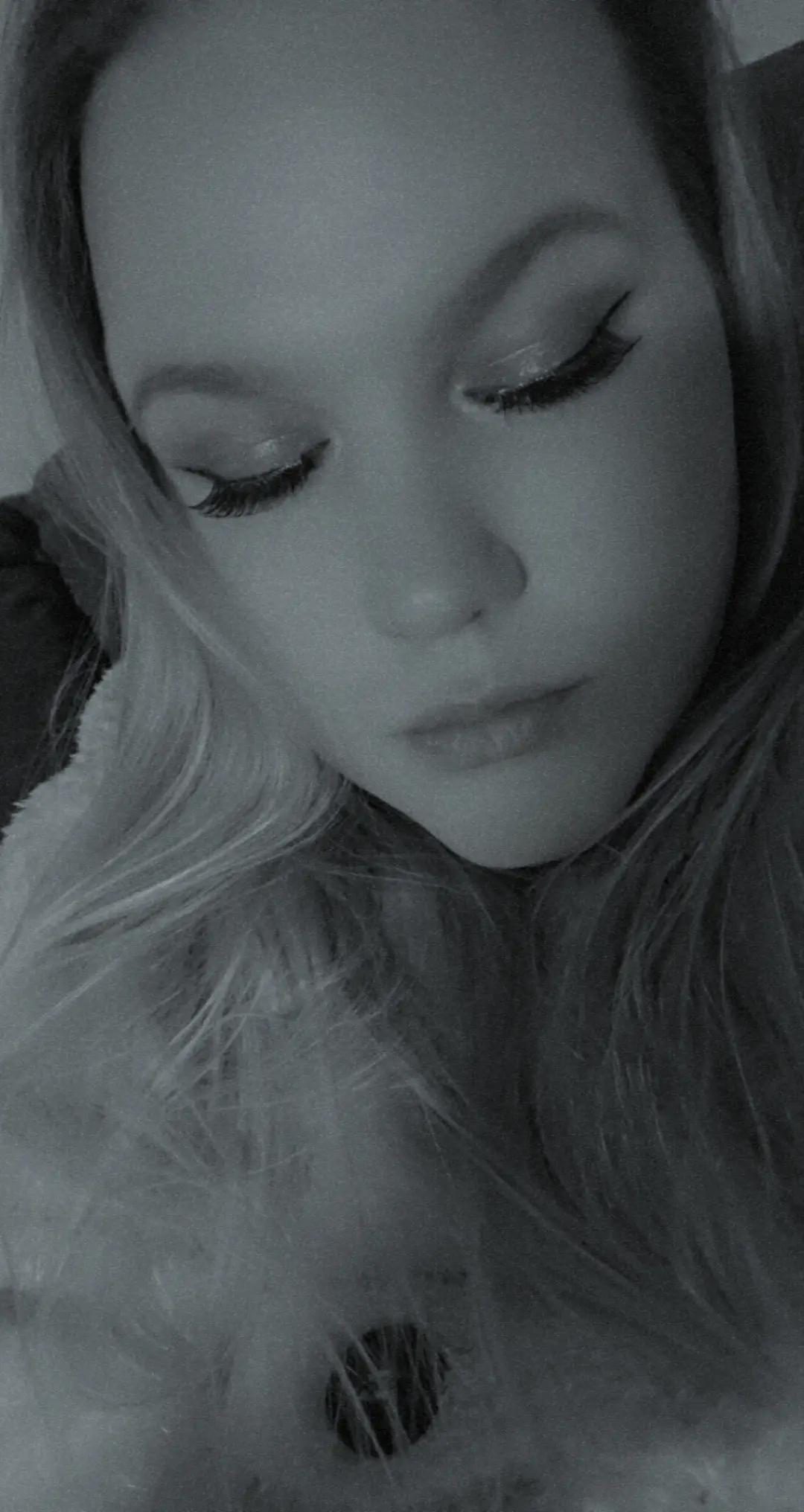 @❥ ..BackpfeifenErnaa.. ❥
