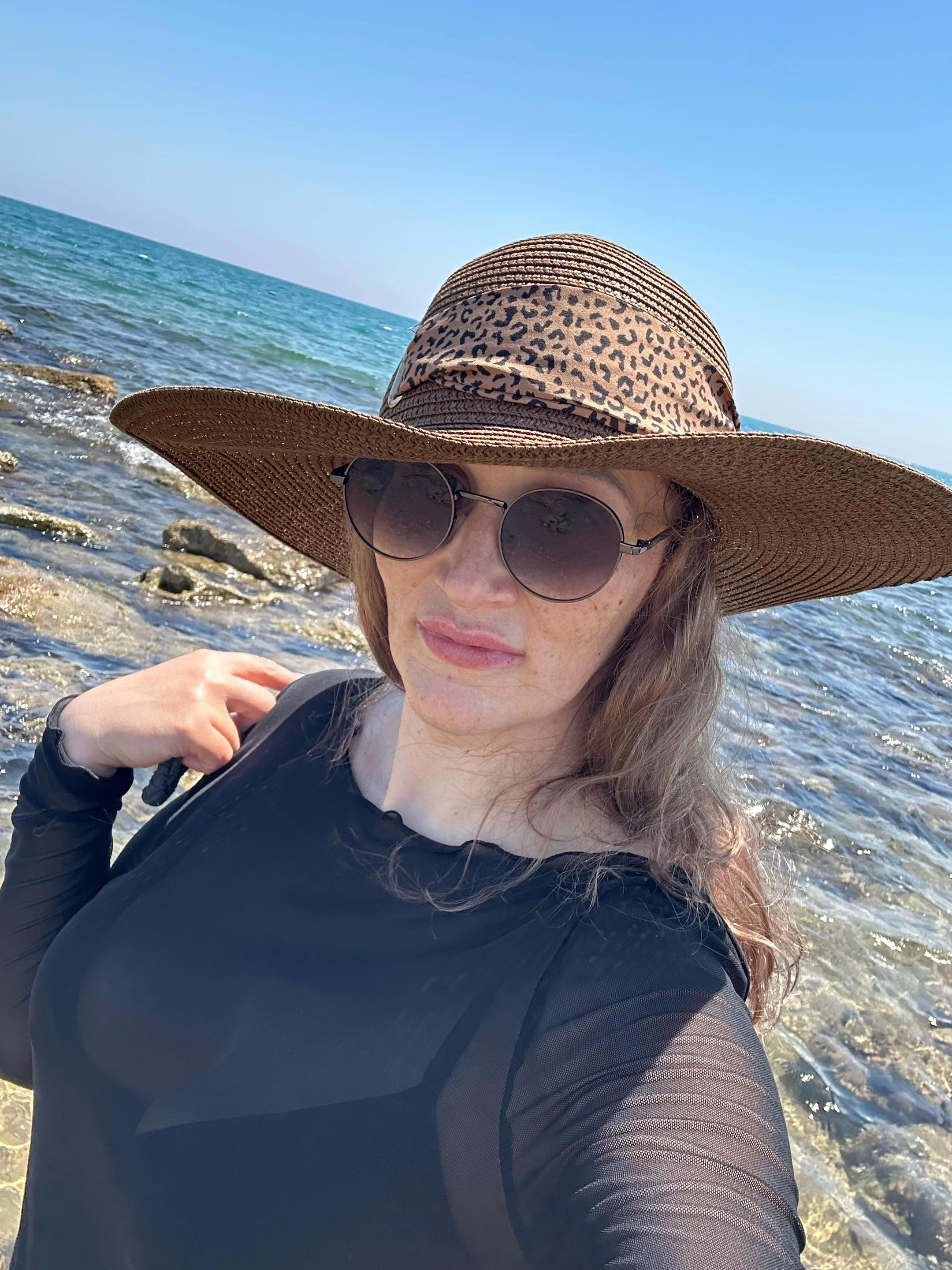 @Юлия