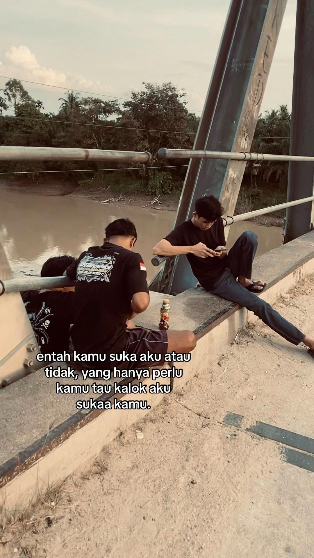 @-