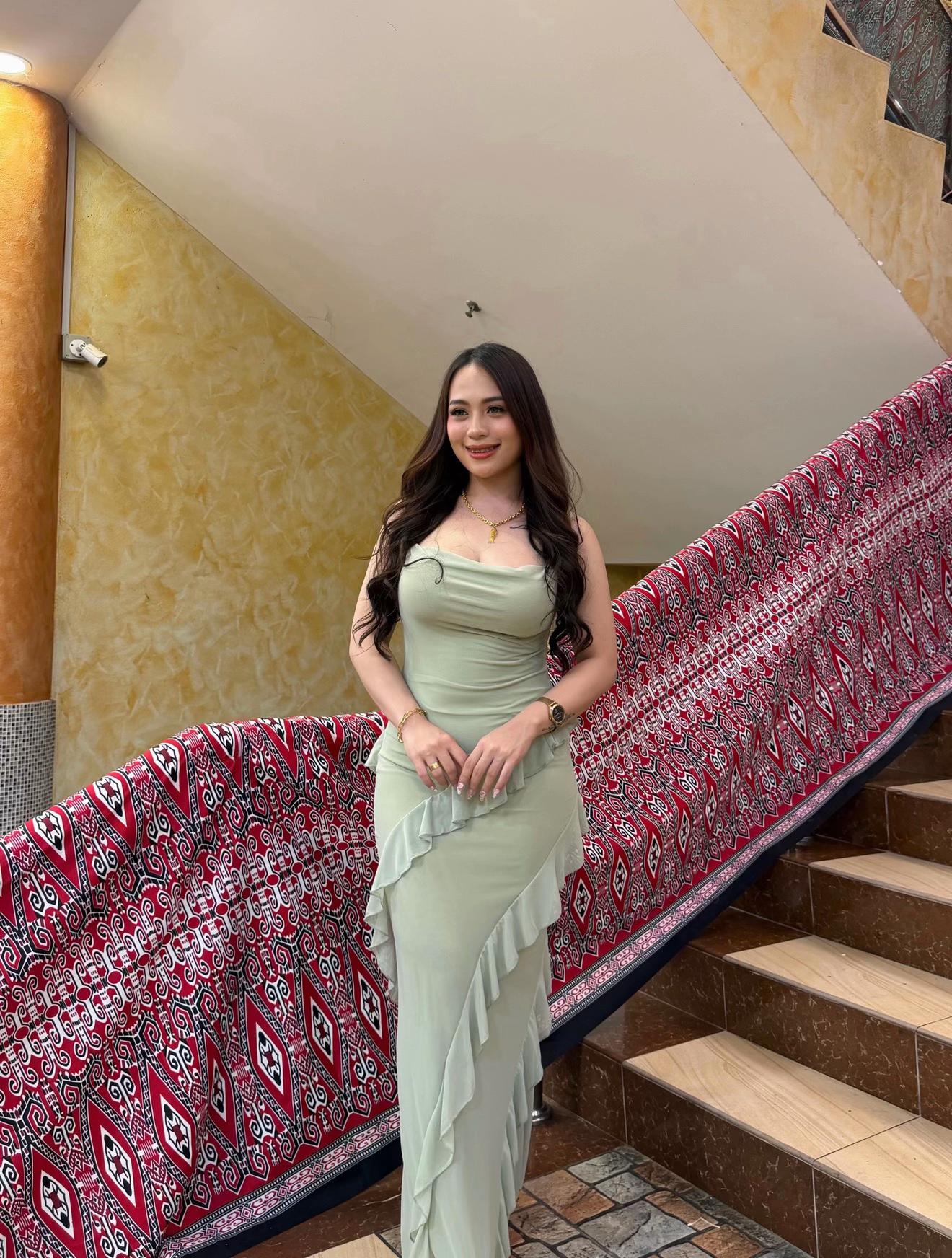 @Lovieee