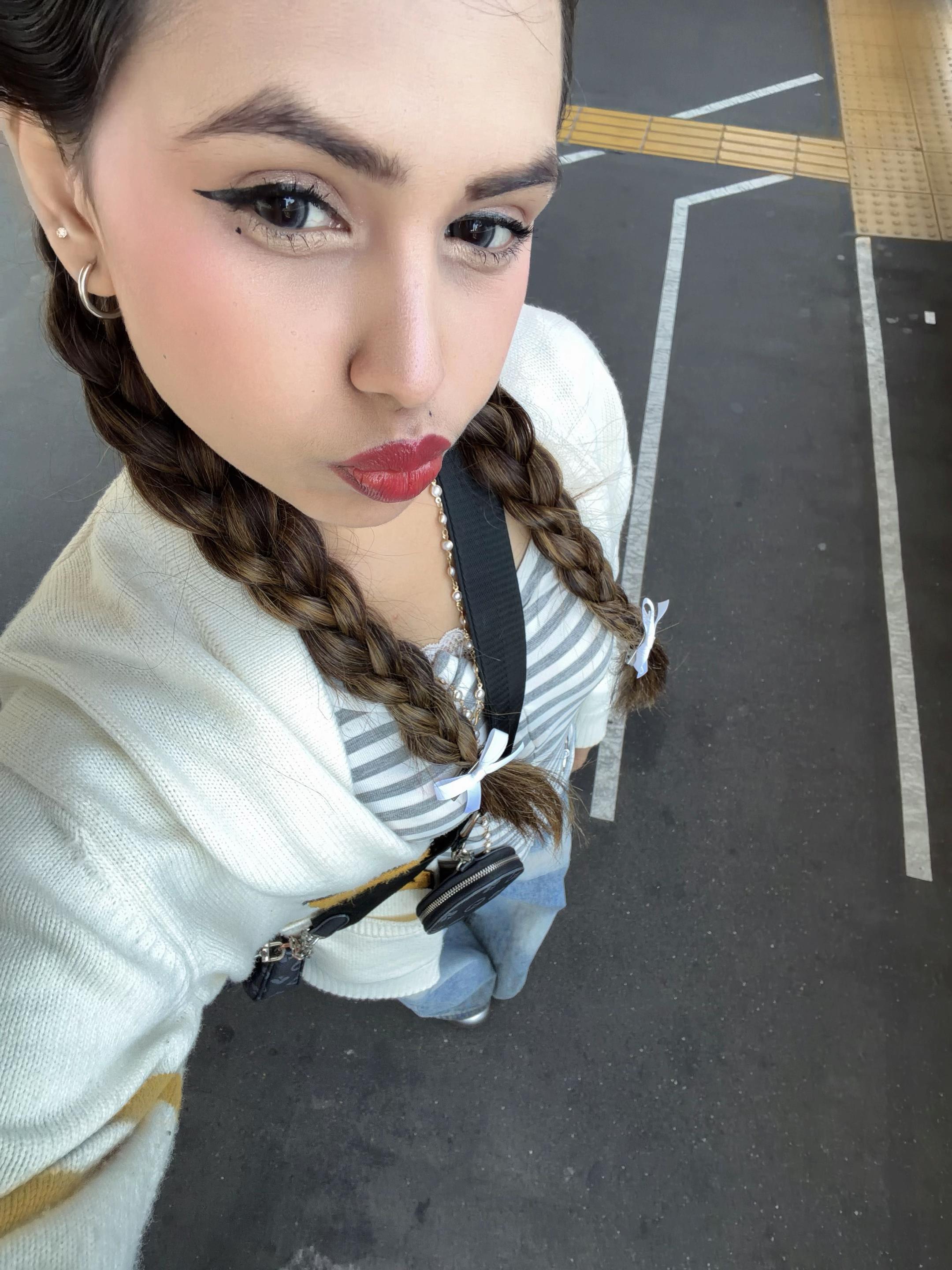 @divyakandel62
