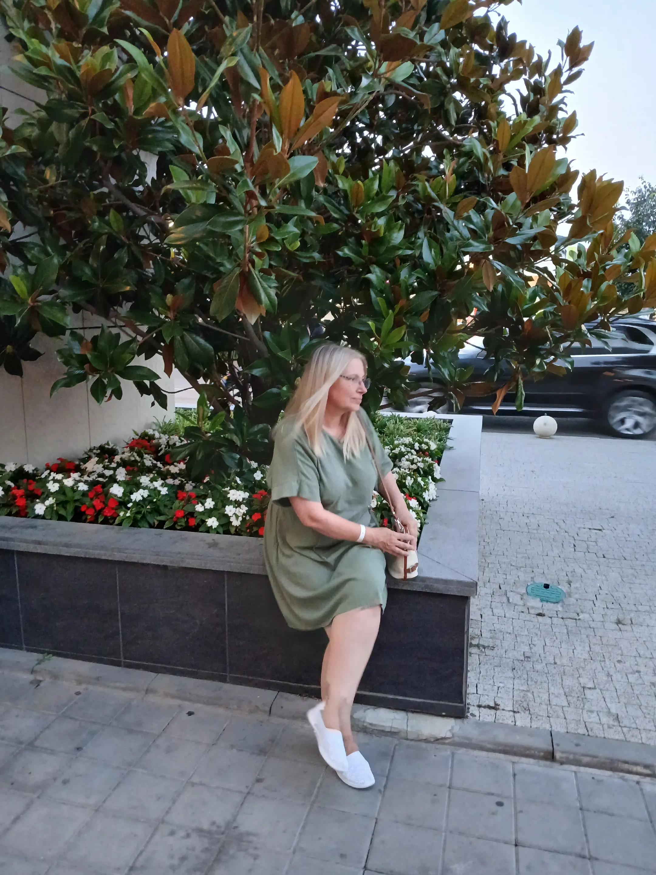 @Lili