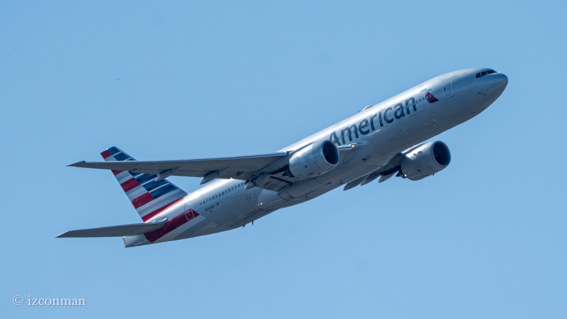 @𝐼𝑧𝐶𝑜𝑛𝑀𝑎𝑛 ✈︎