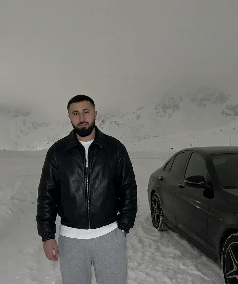 @Saqqallı