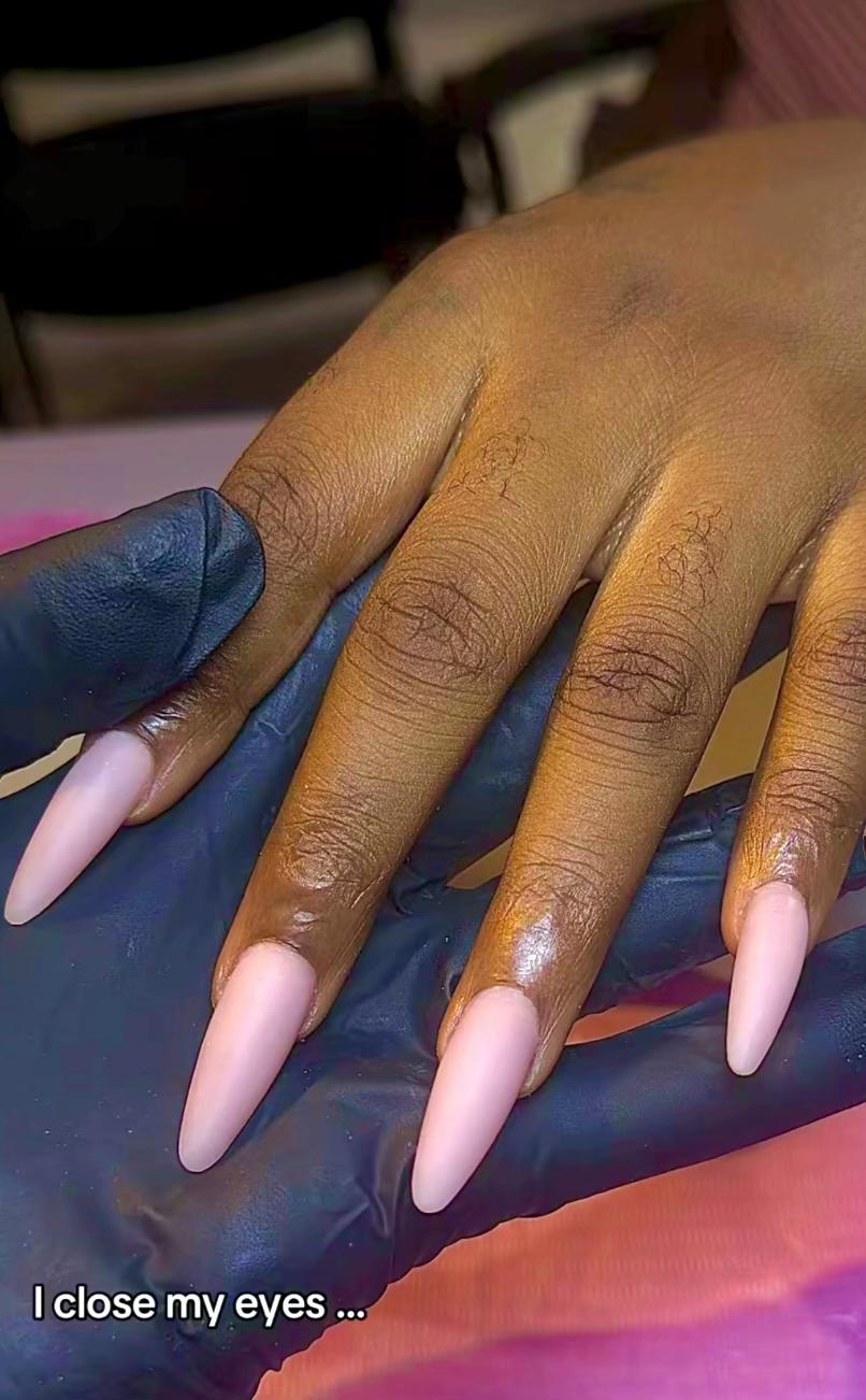 @chicclaws artistic🪬THE GAMBIA