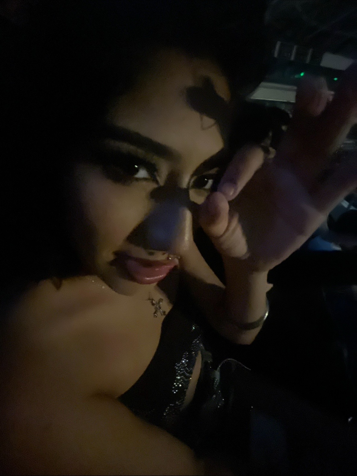 @isadacherry07