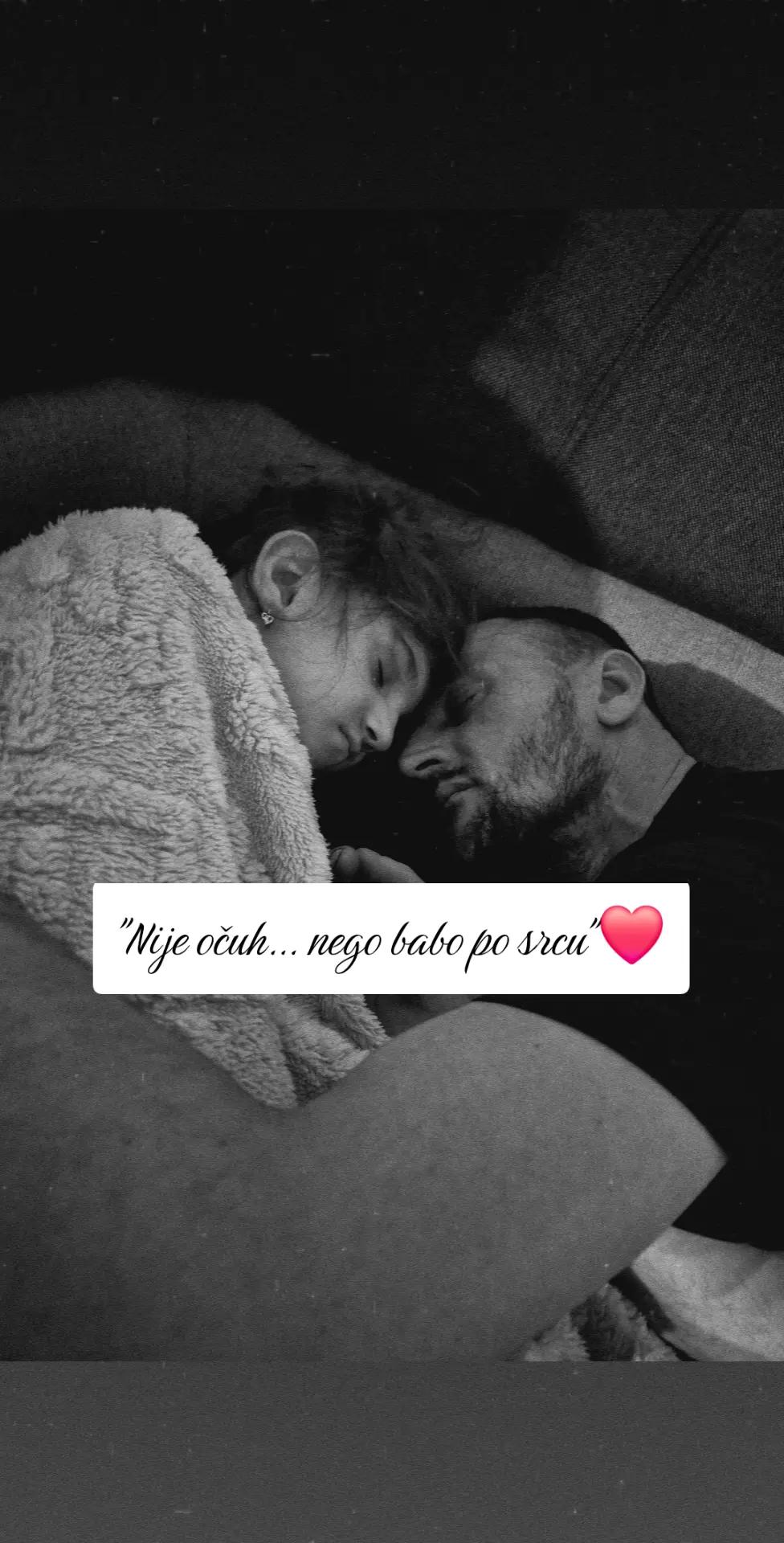 @Hdzkdncka🫡
