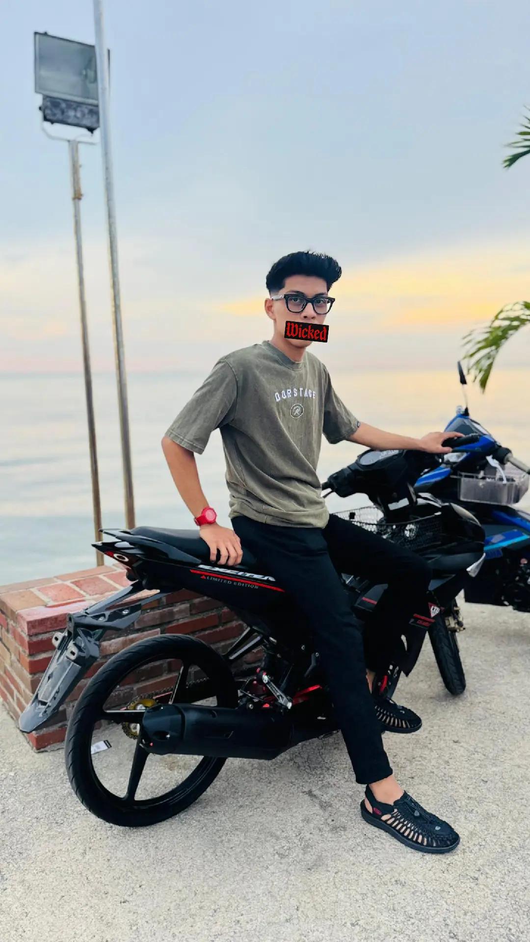 @.