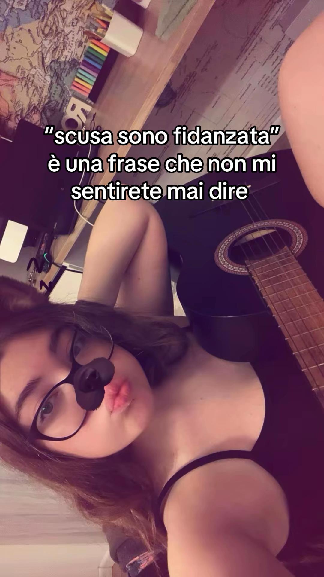 @🍏&image;𝔯𝔦𝔰🧟&zwj;♀️