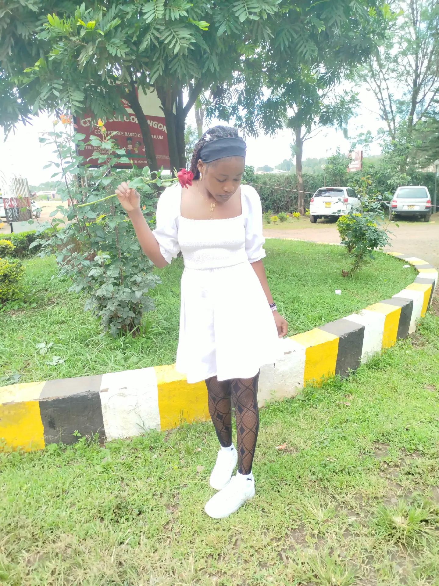 @The Queen 👑 254