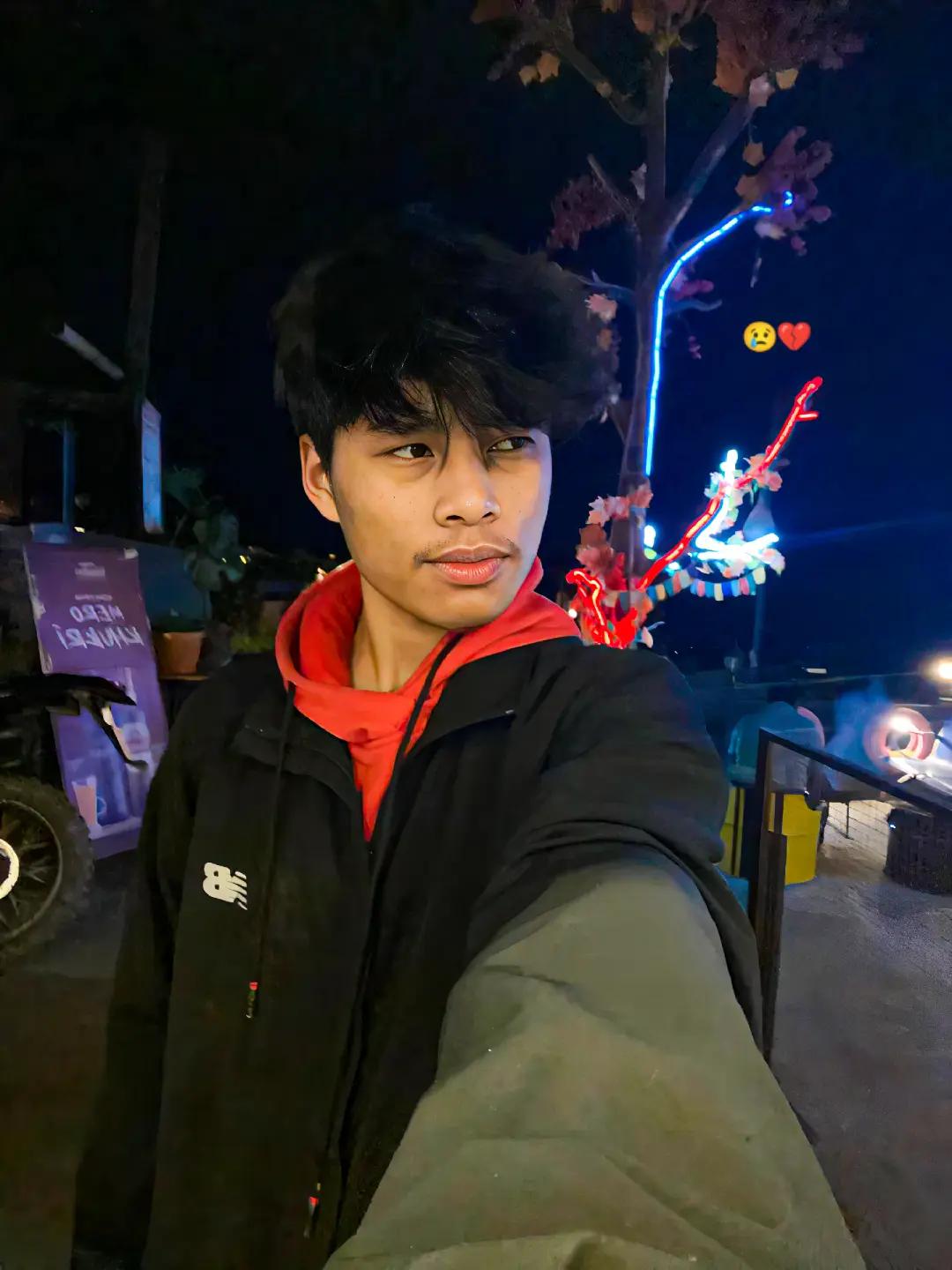 @SaNeY magar 🩵