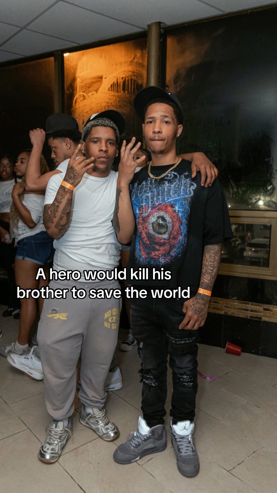 @️
