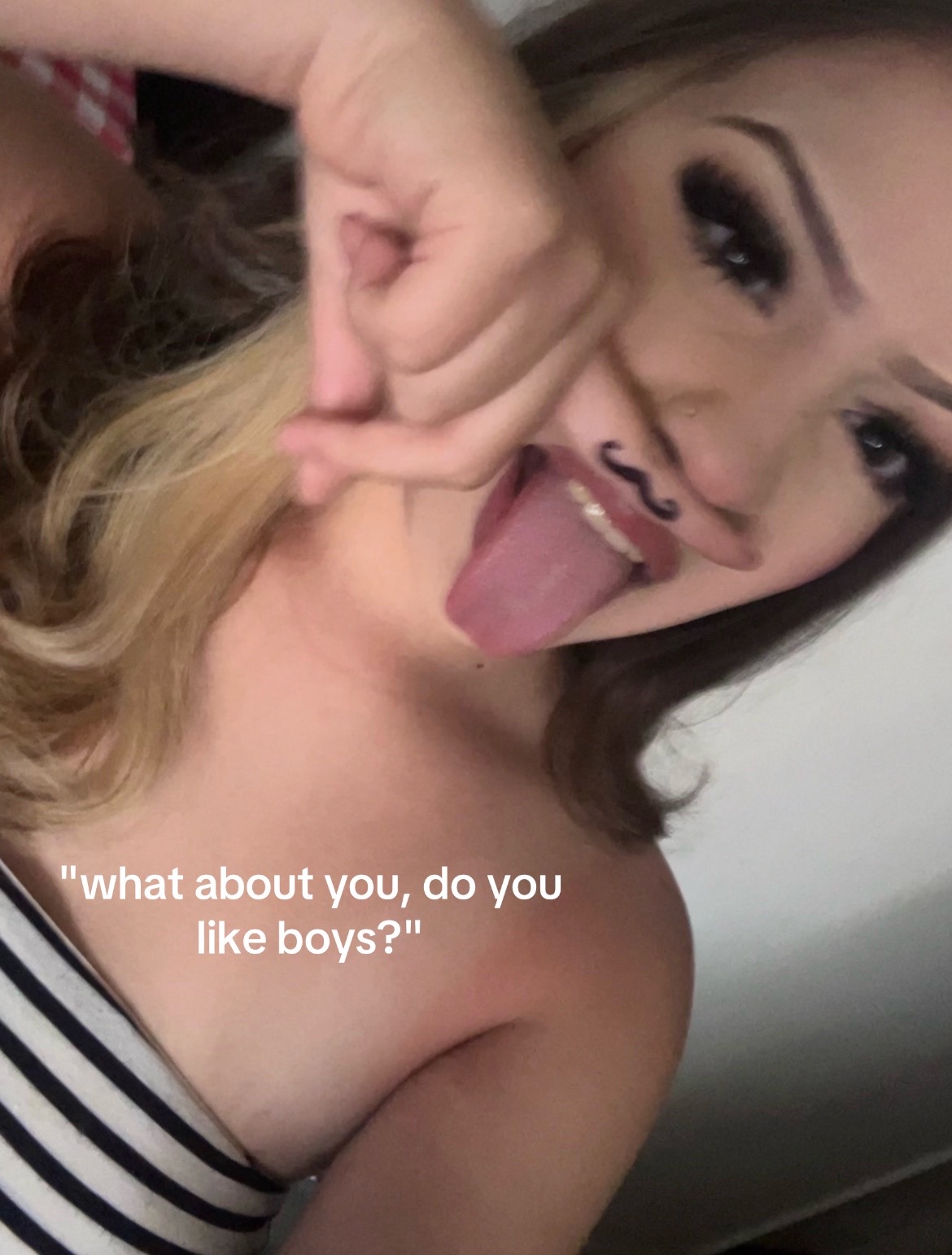 @🐺