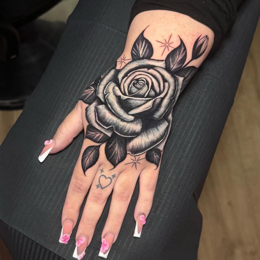 @Inked.By.Liliana