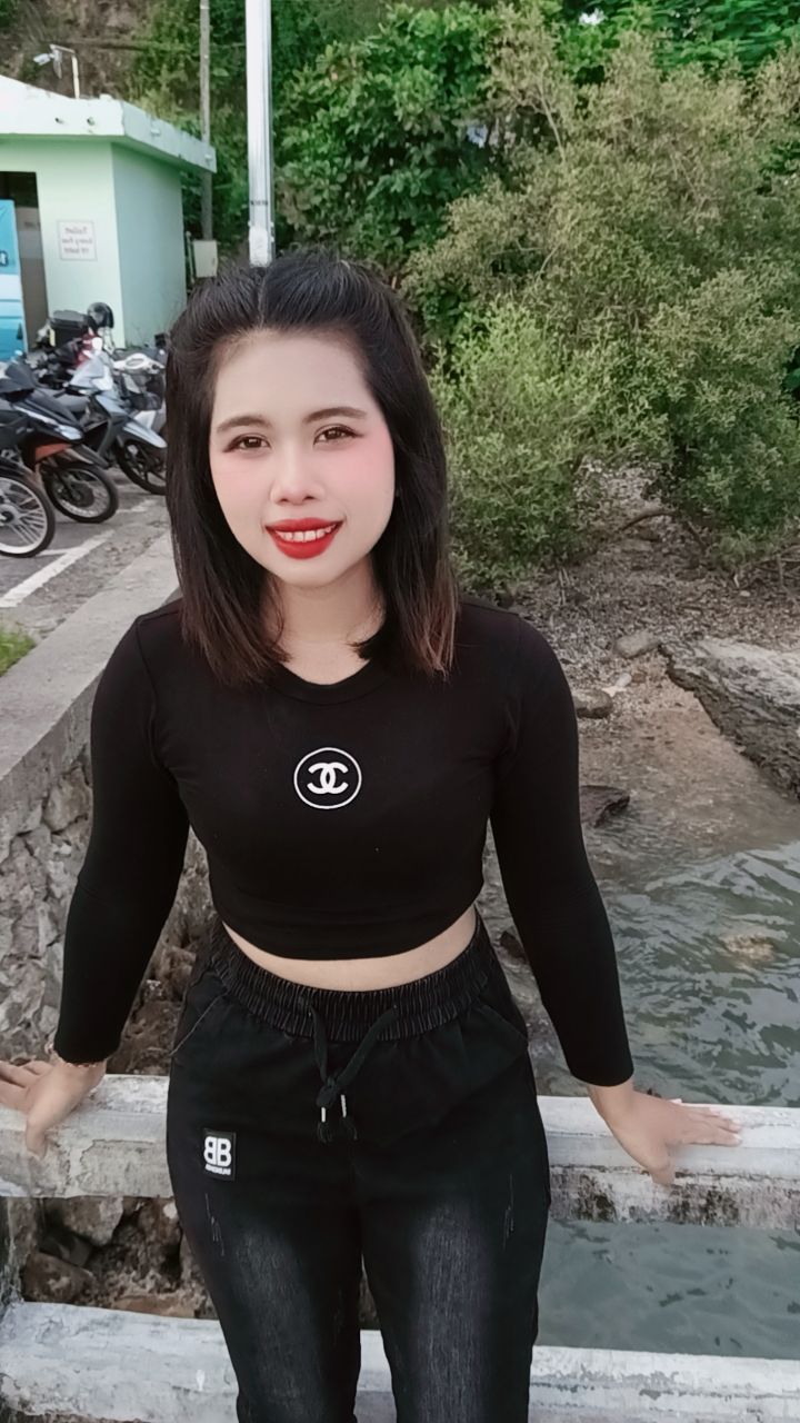 @nongaom100745