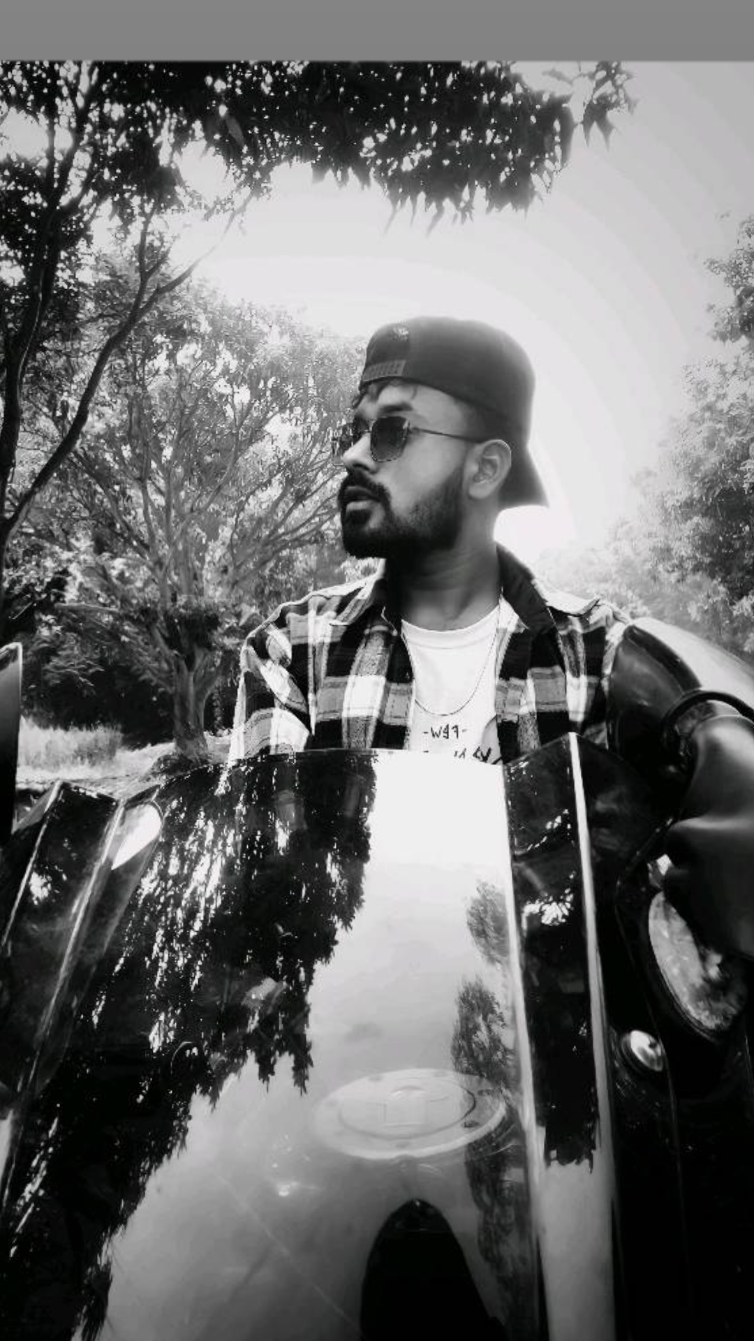 @𝐋𝐄𝐎...🎧