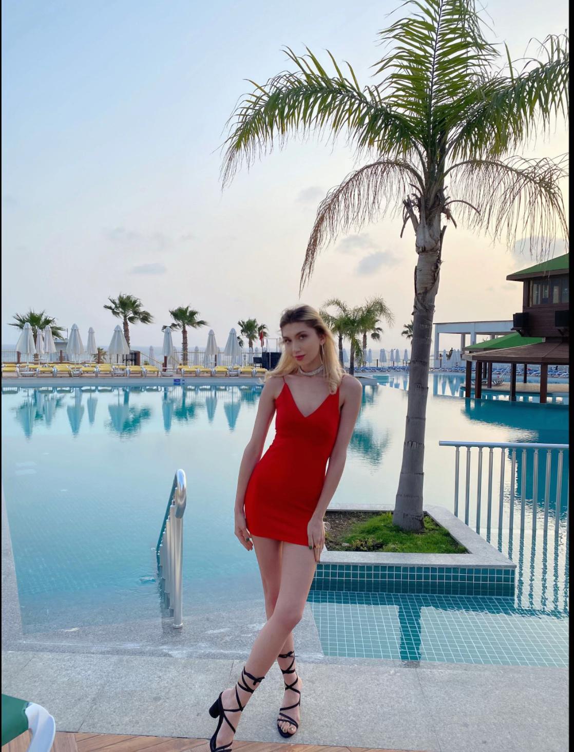 @Mynameisdaisy
