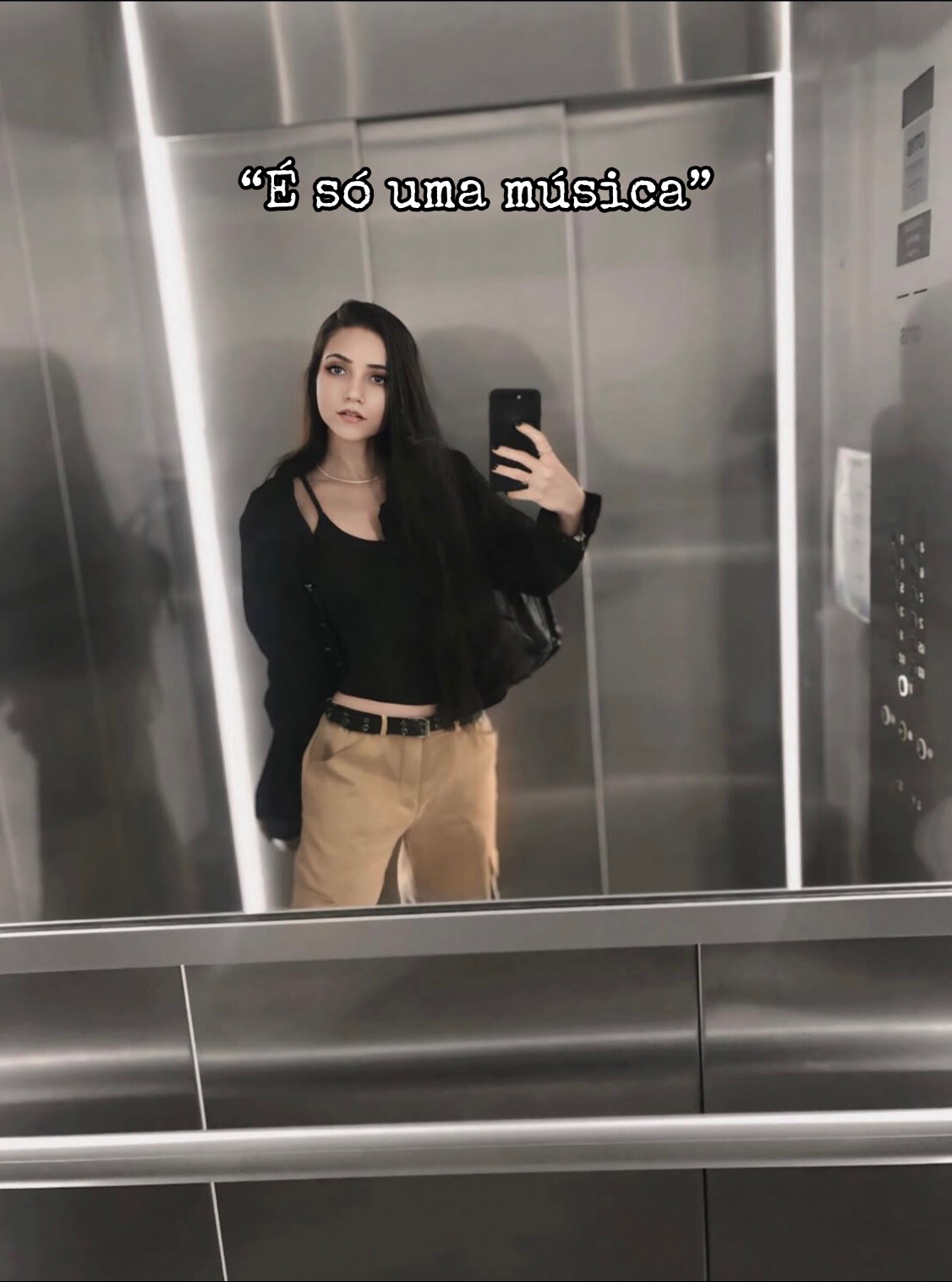 @Victoria Siqueira