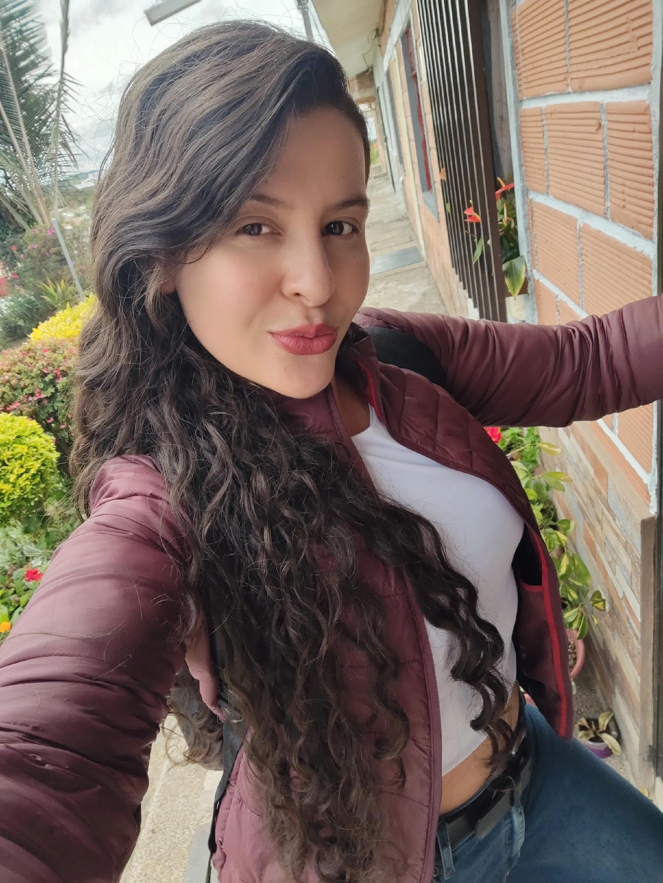 @N  Estefanny Guzm&aacute;n Lopera