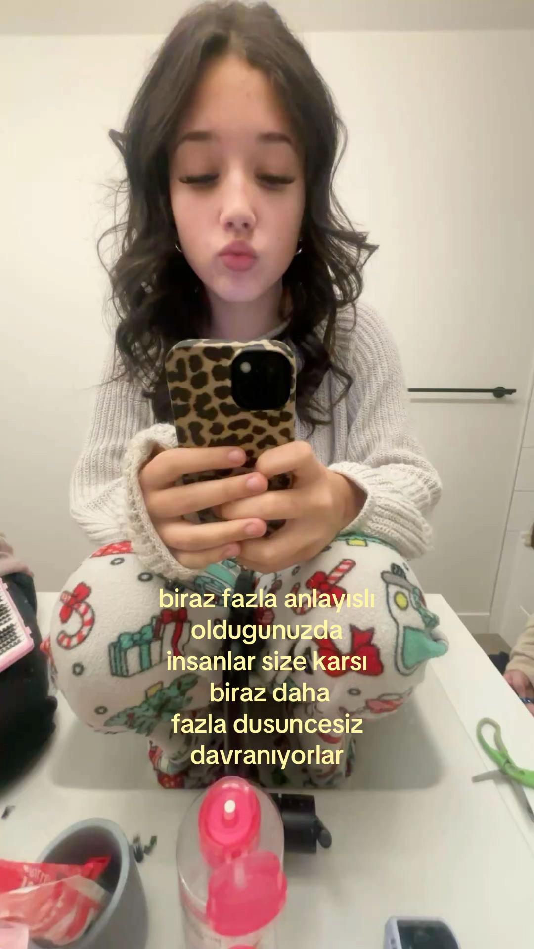 @herseyerepost