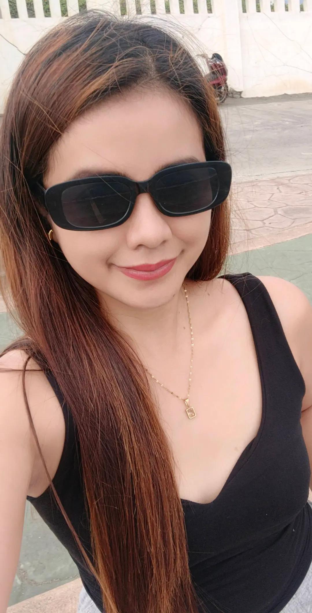 @Liz Ang