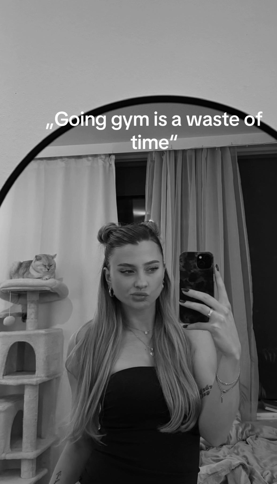@itslauuu
