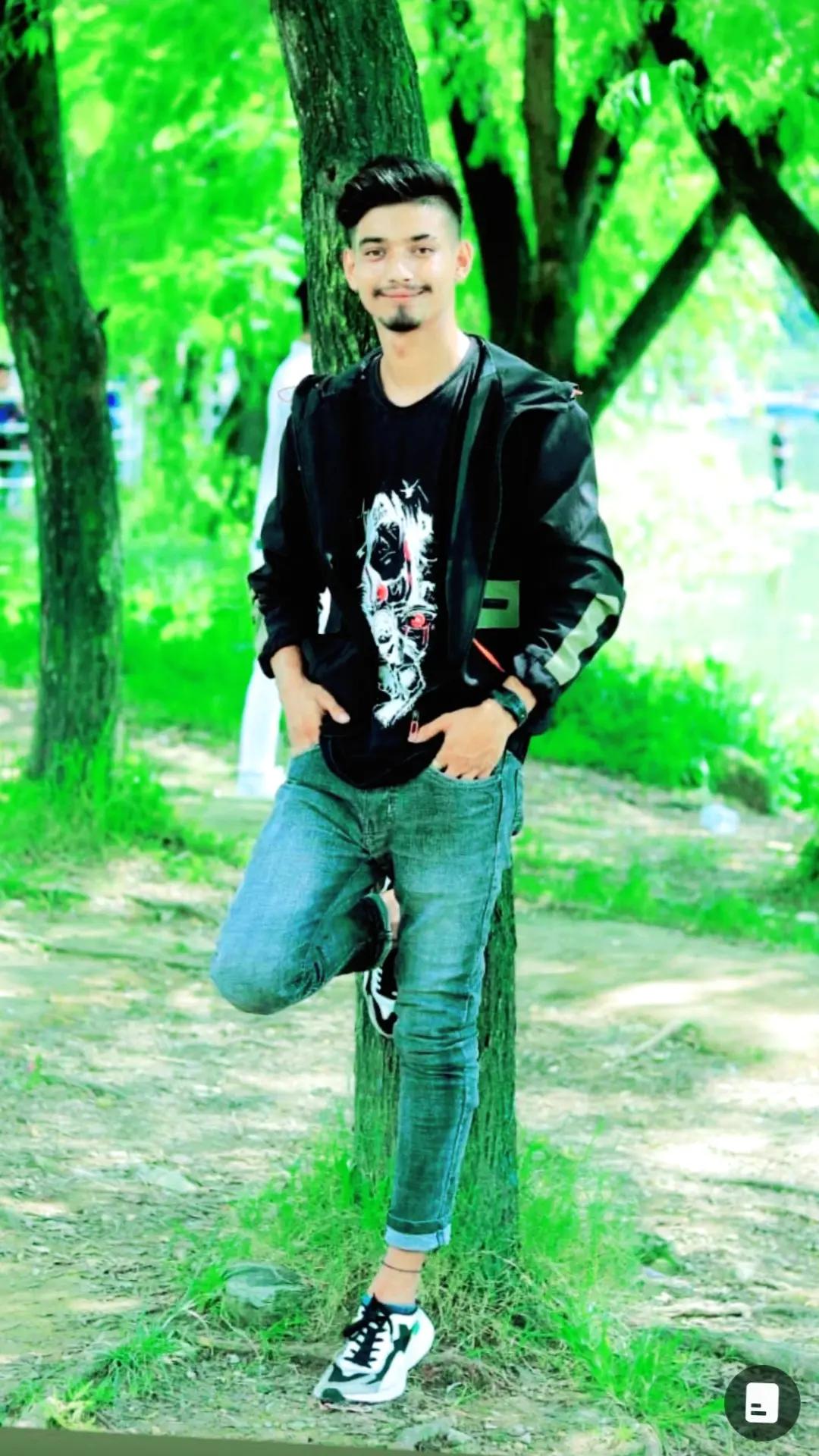 @Chhetri _Sanam🖤🤕