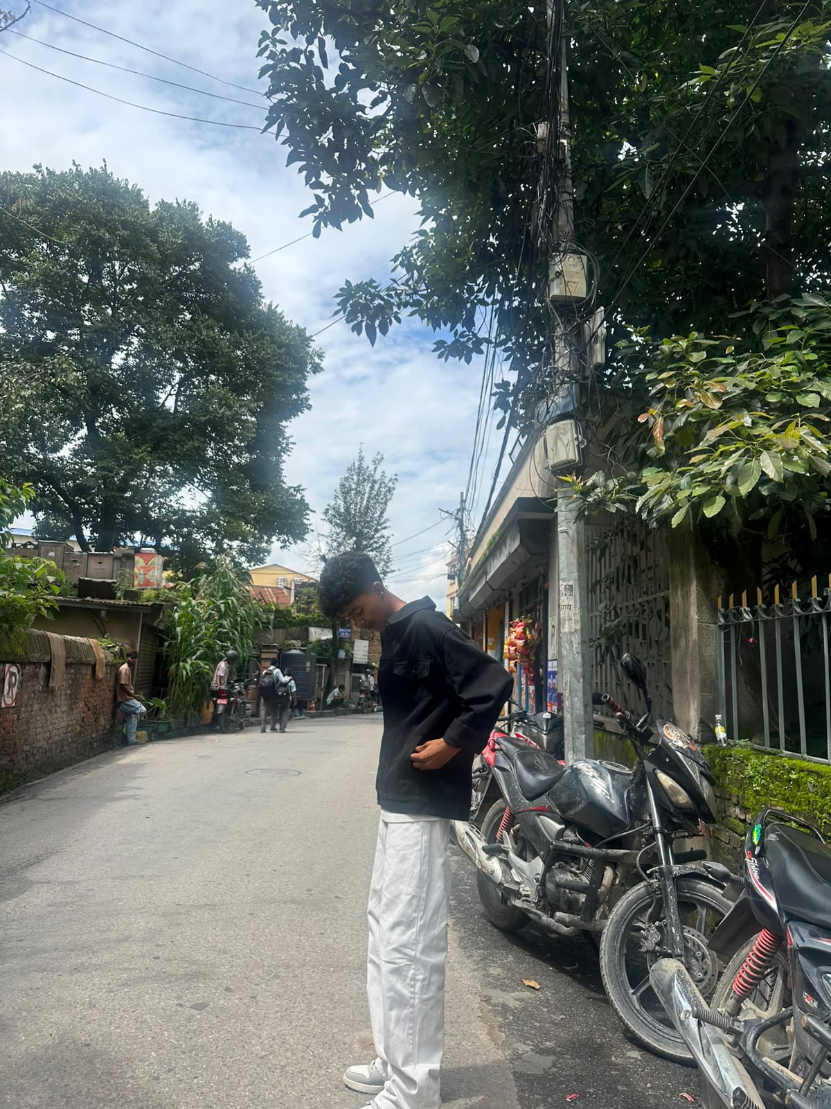 @️MR_Ankush👑🪽☄️