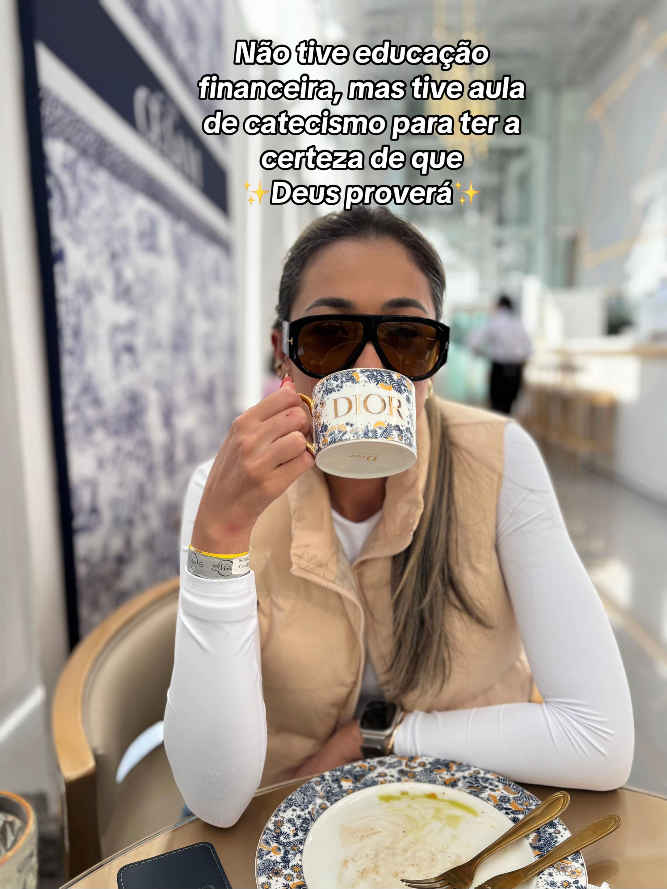 @Renata Abreu