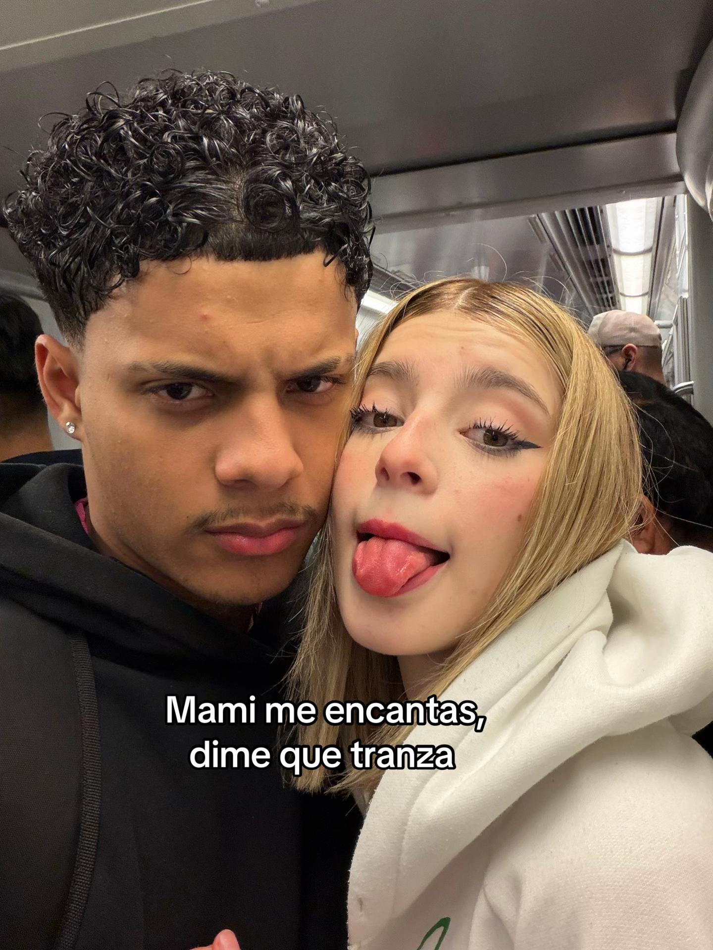 @Soyalejandro
