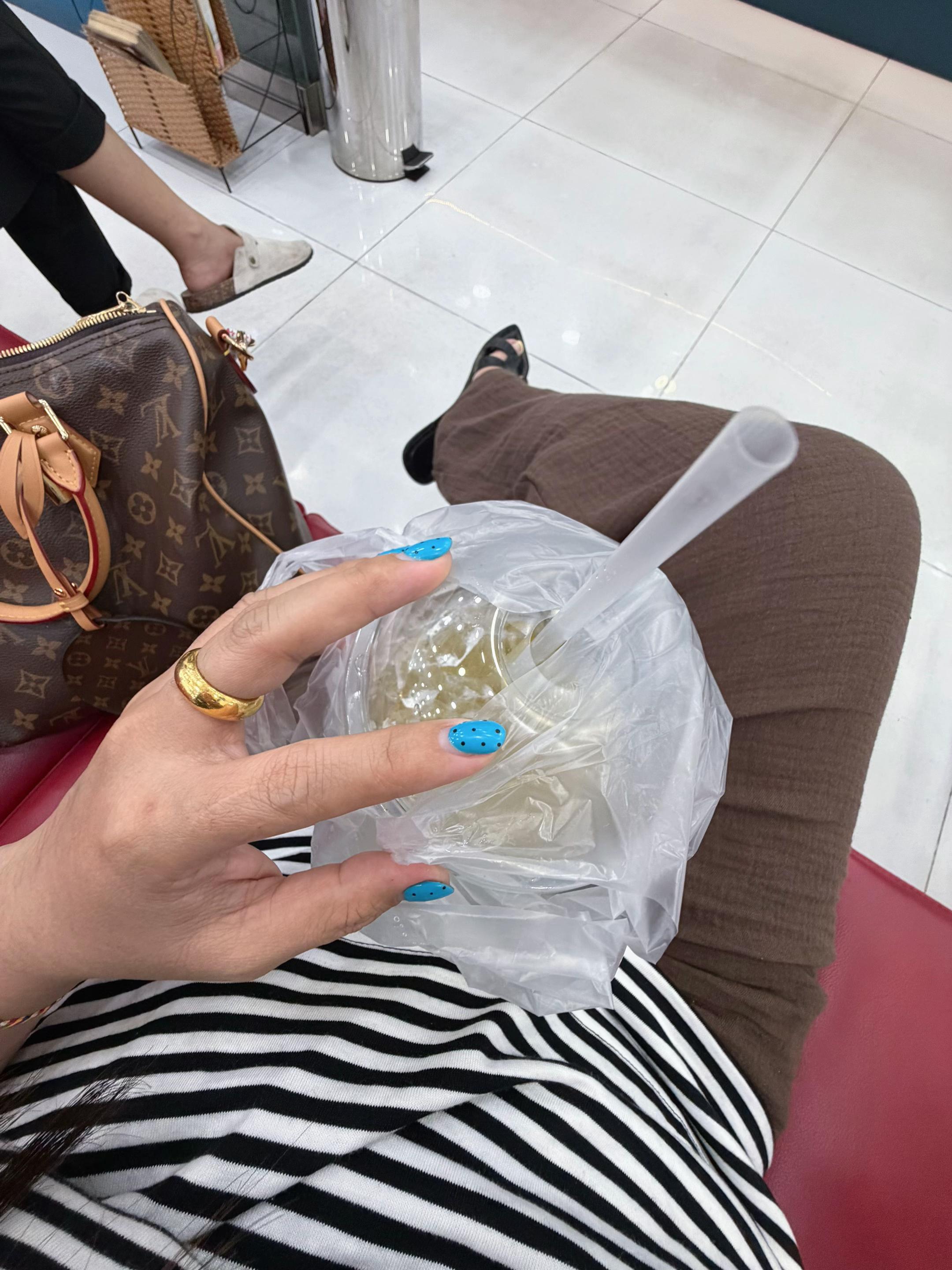 @អ្នកមីង🇰🇭