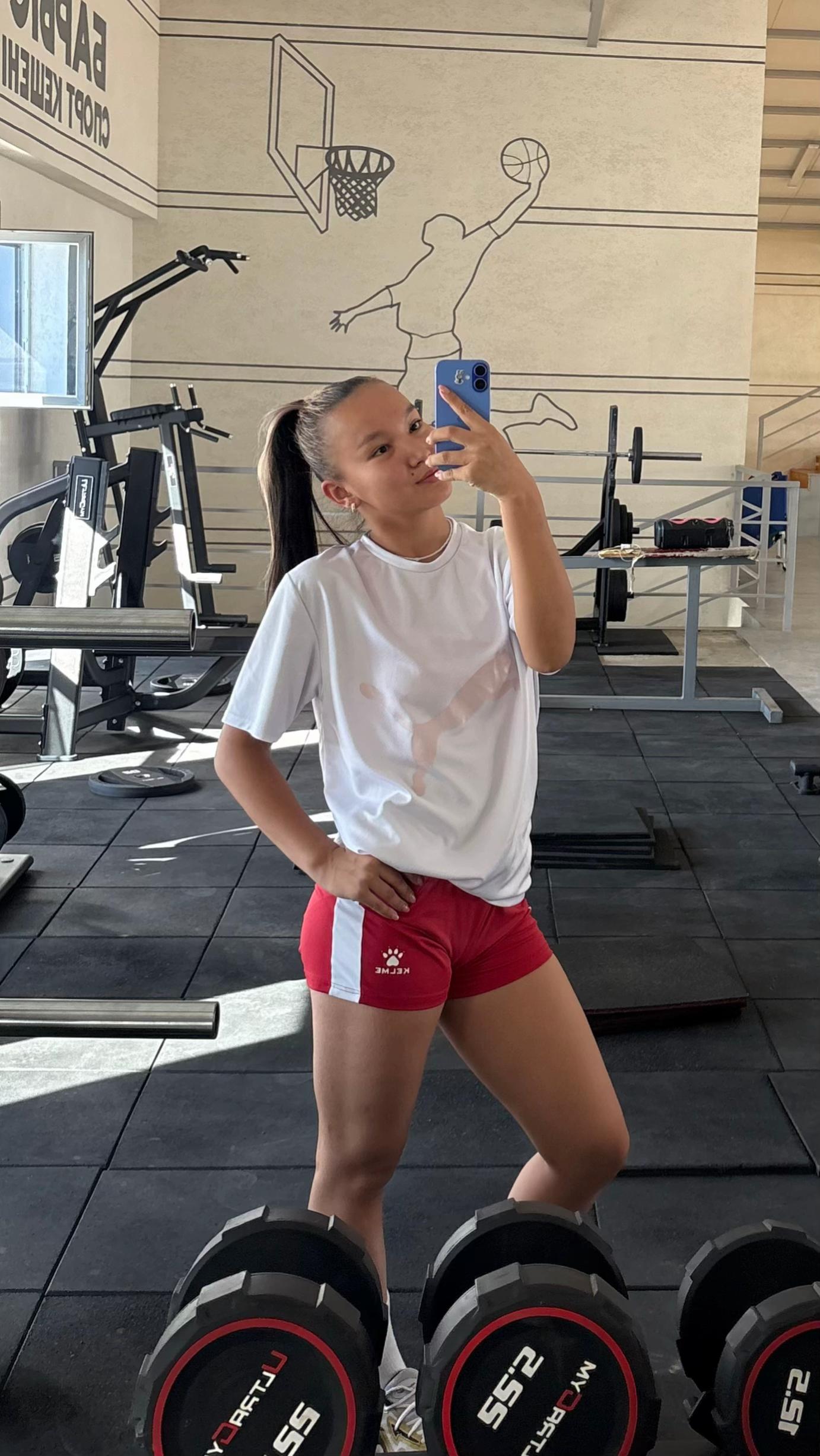 @Araika