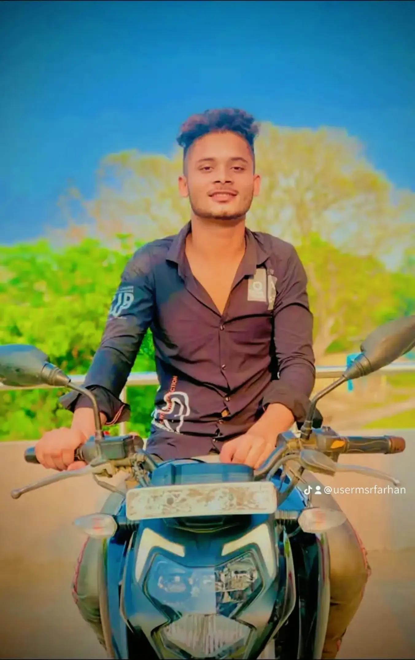 @Ⓜ️D FARHAN✍️