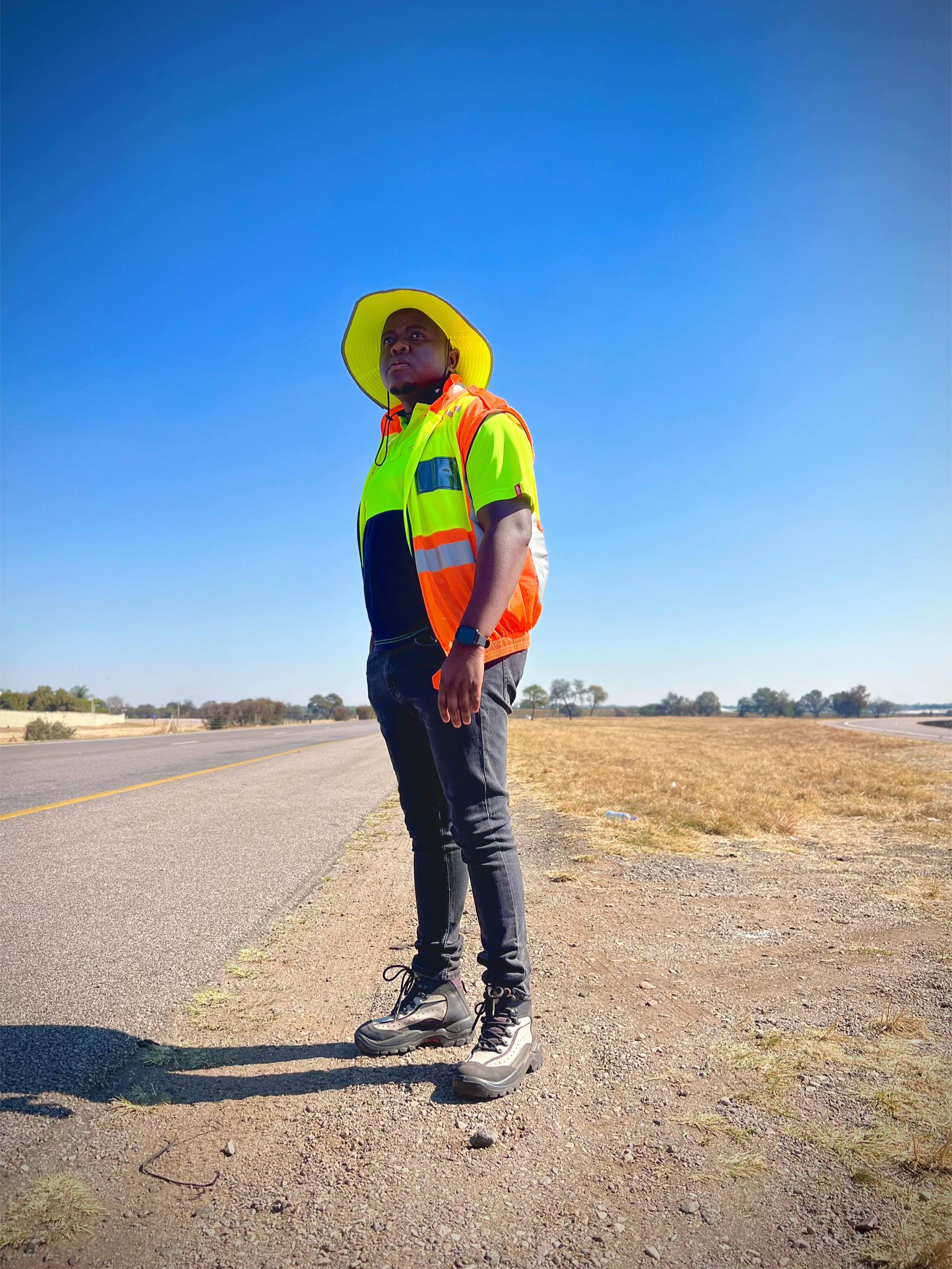 @Ndzumbu🇿🇦