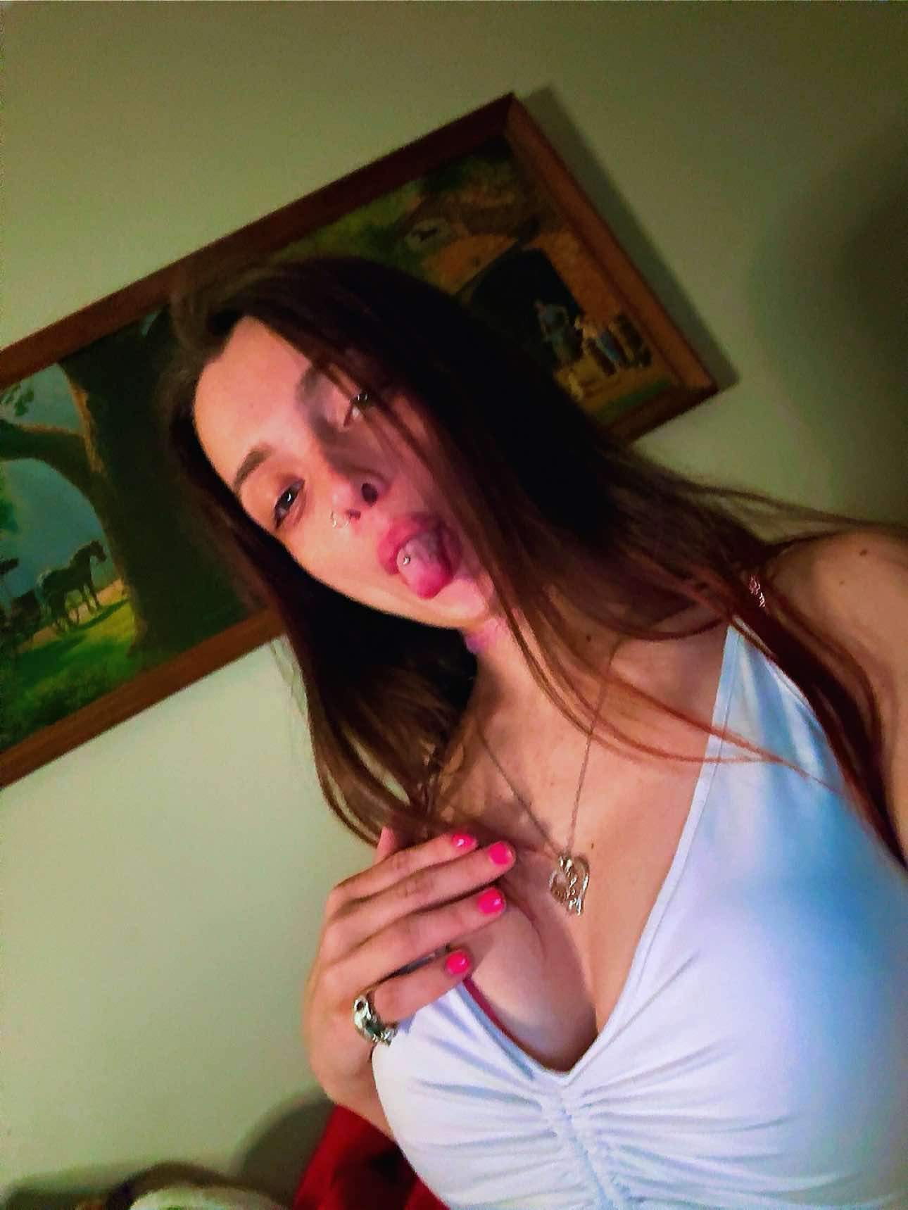 @allaboutdesireel