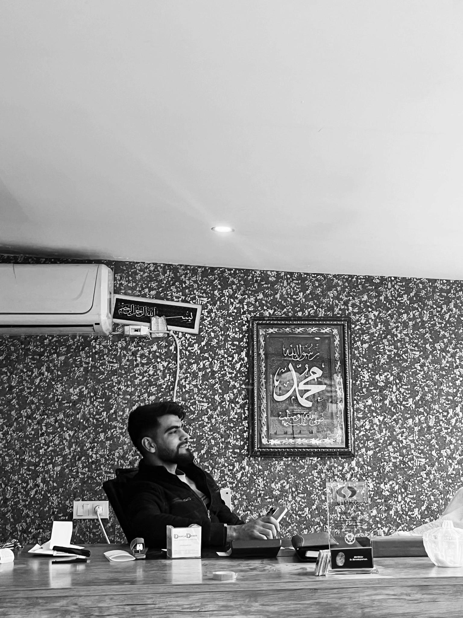 @Mustafakurt1