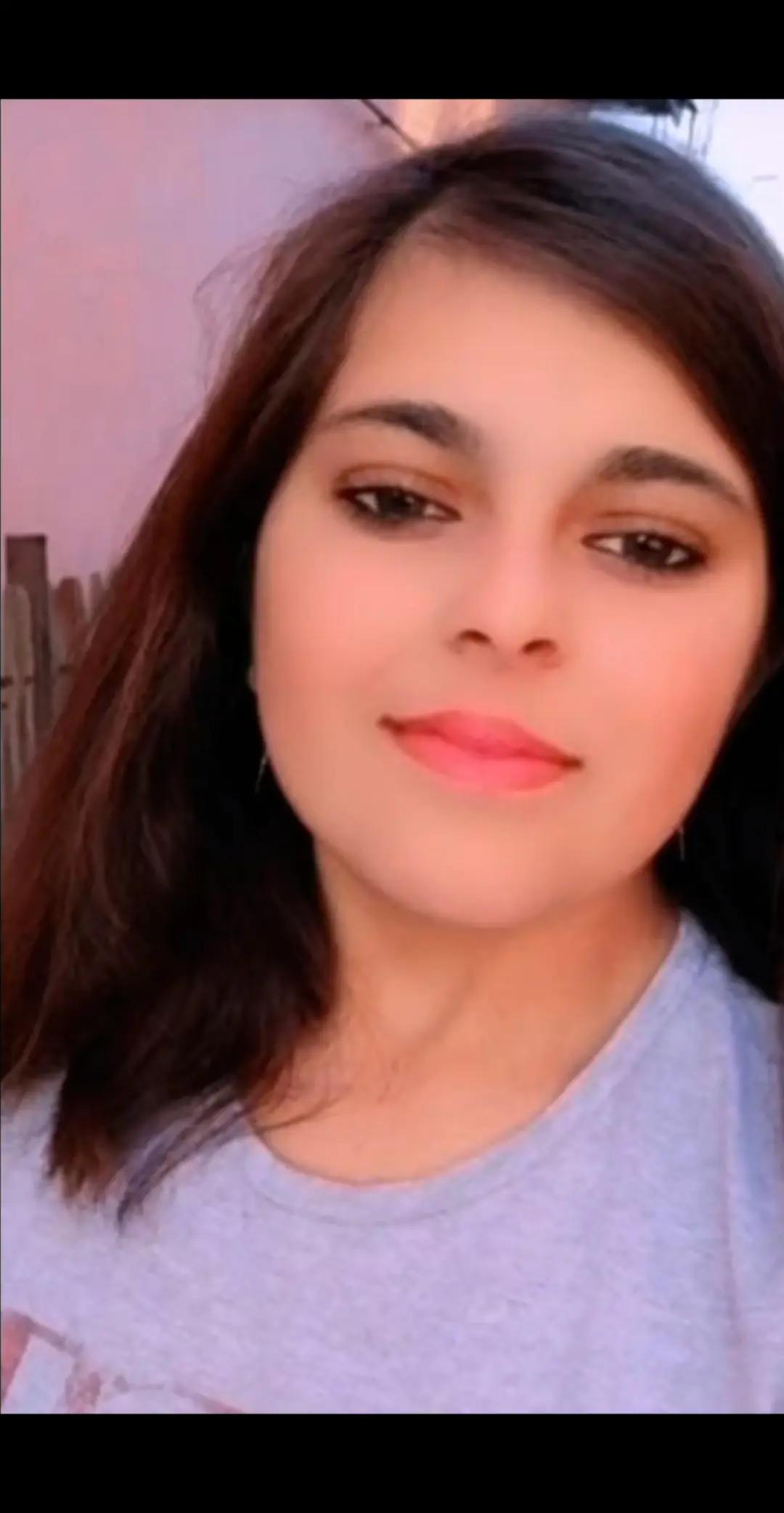 @🫠Alisa ioana🤭