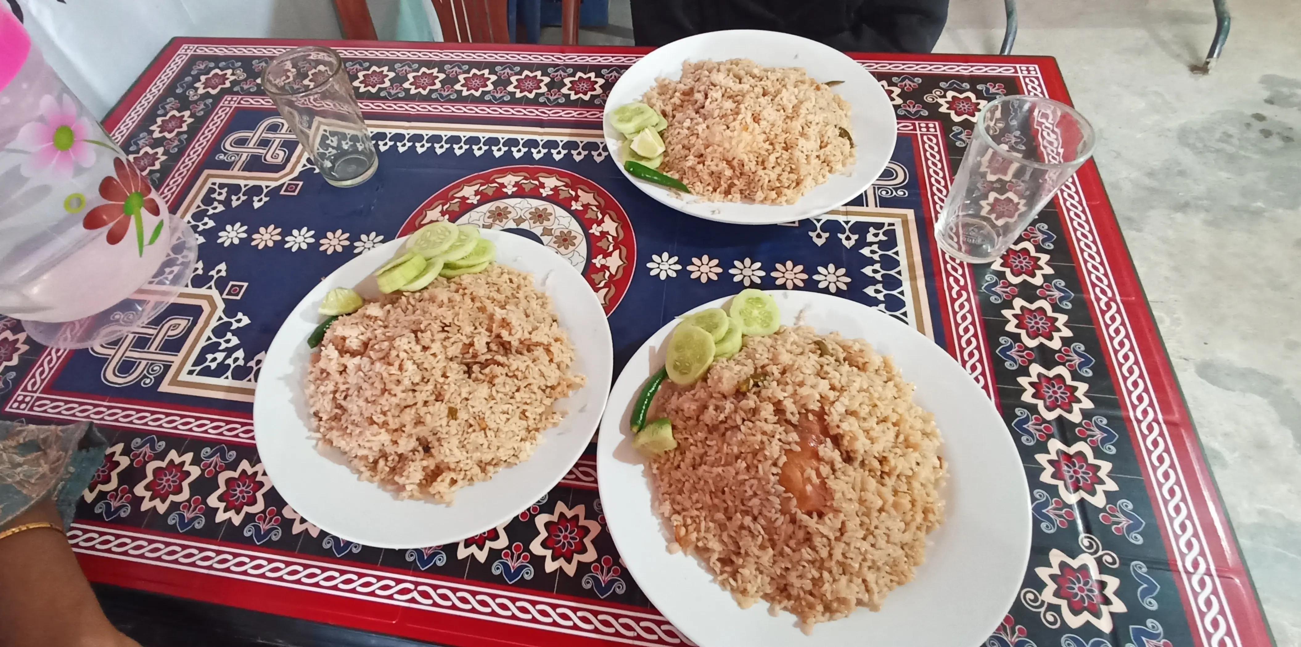 @(◕‿◕) রাজা মশাই (&bull;◡&bull;)